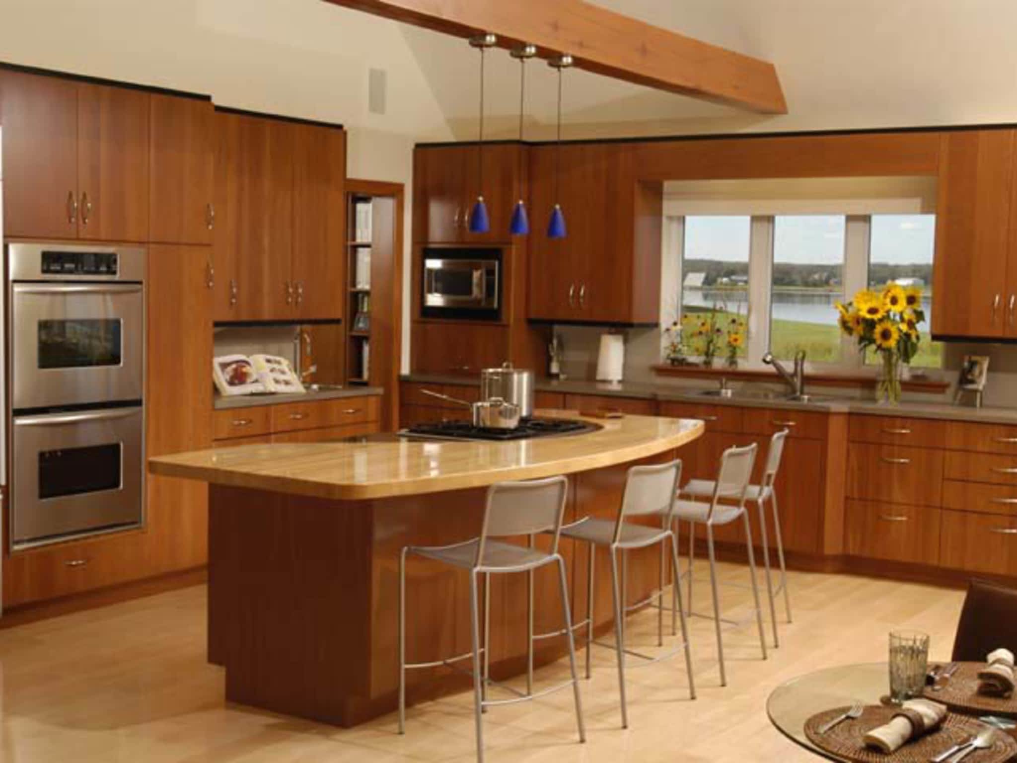 photo Queen Kitchens & Design