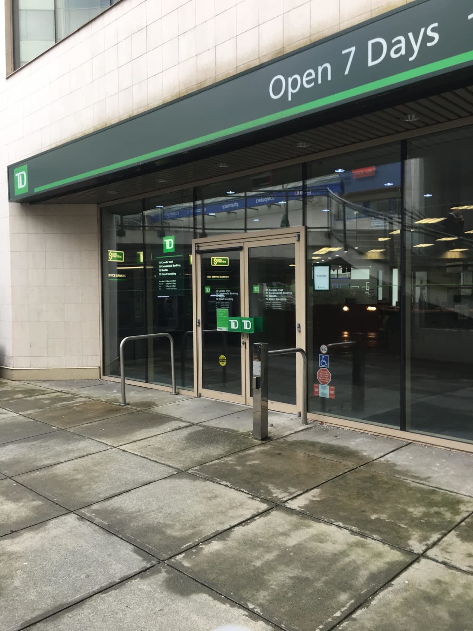 td bank hours in airmount rd