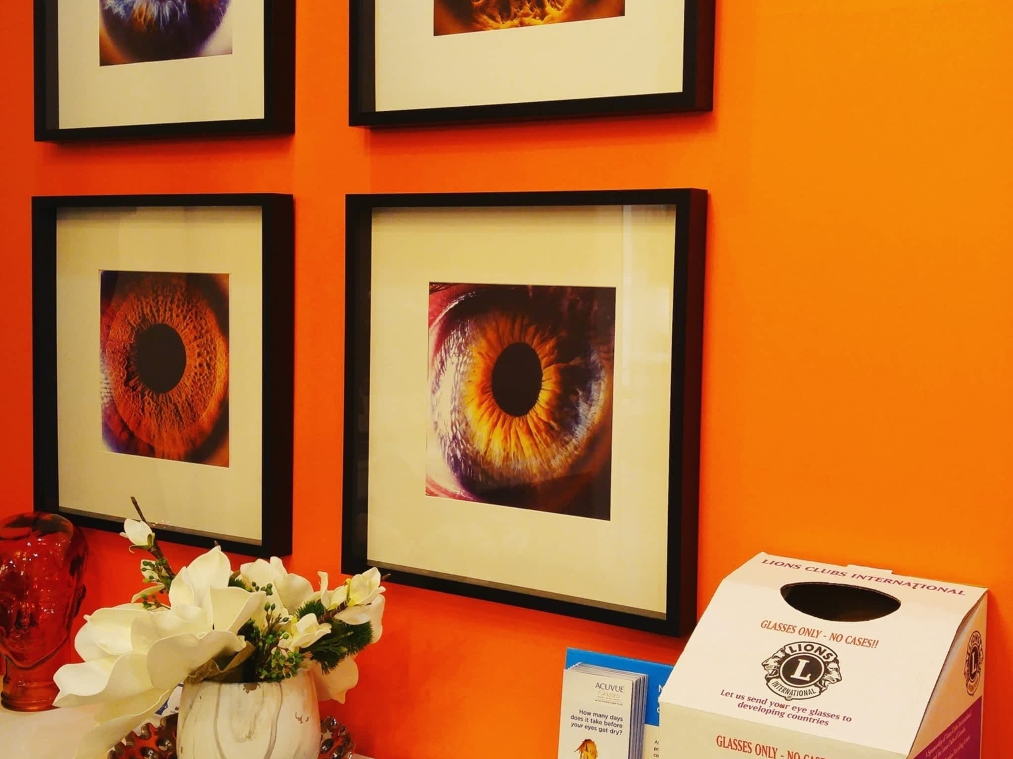 photo Eyeland Optometry