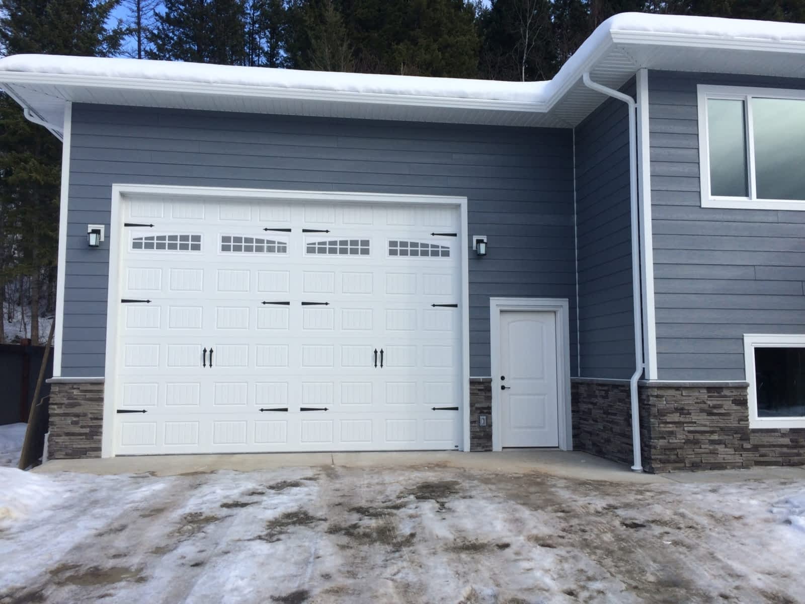 Ultimate Door Services Ltd Opening Hours 2265 3a Hwy Castlegar Bc