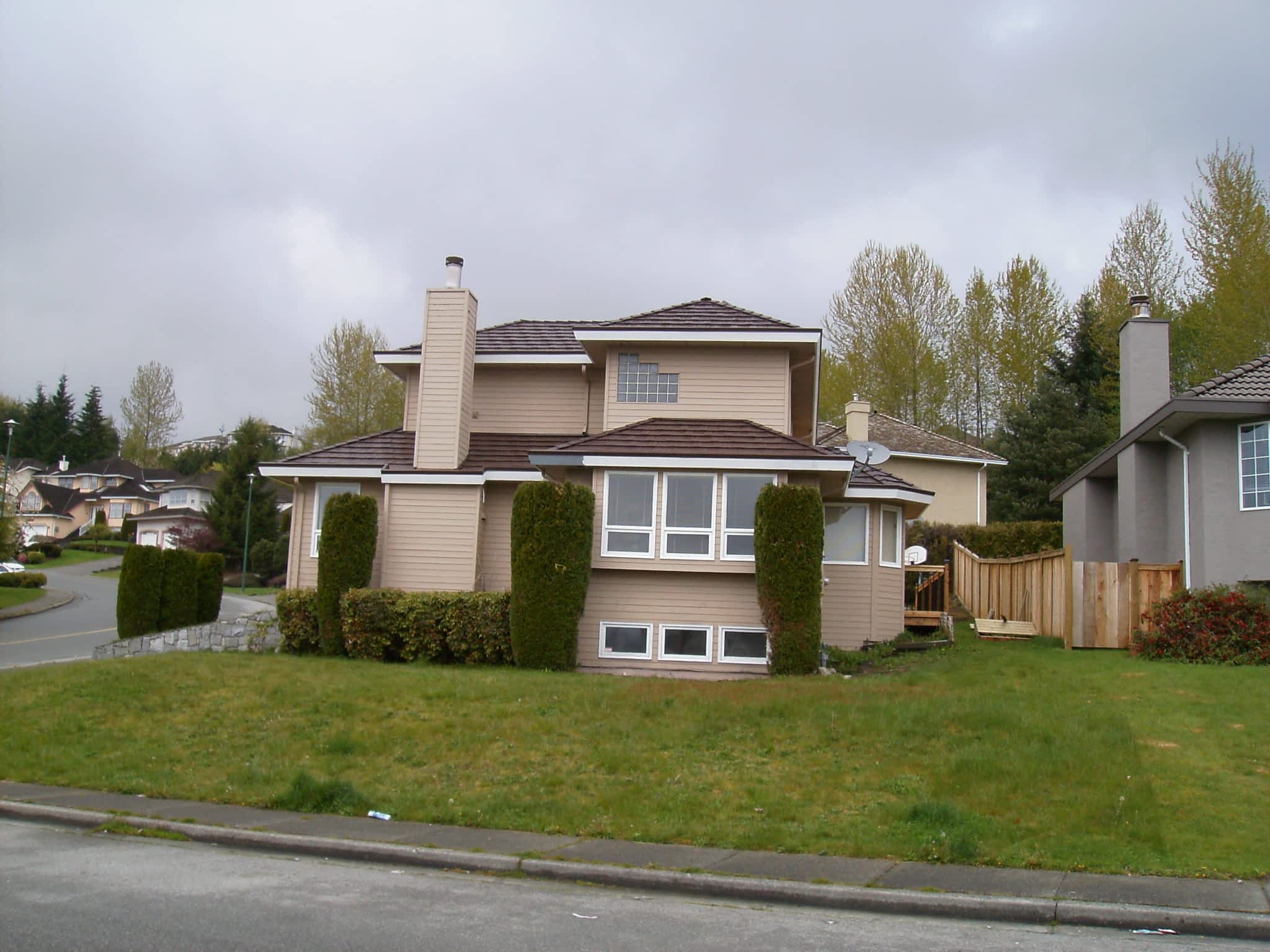 photo Canwest Roofing