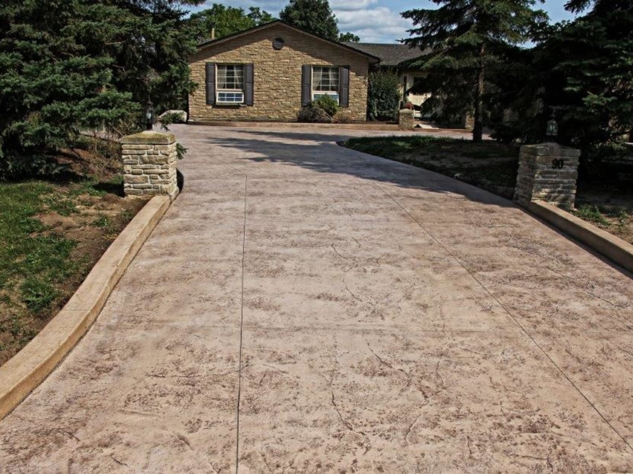 photo CFJ Paving Ltd