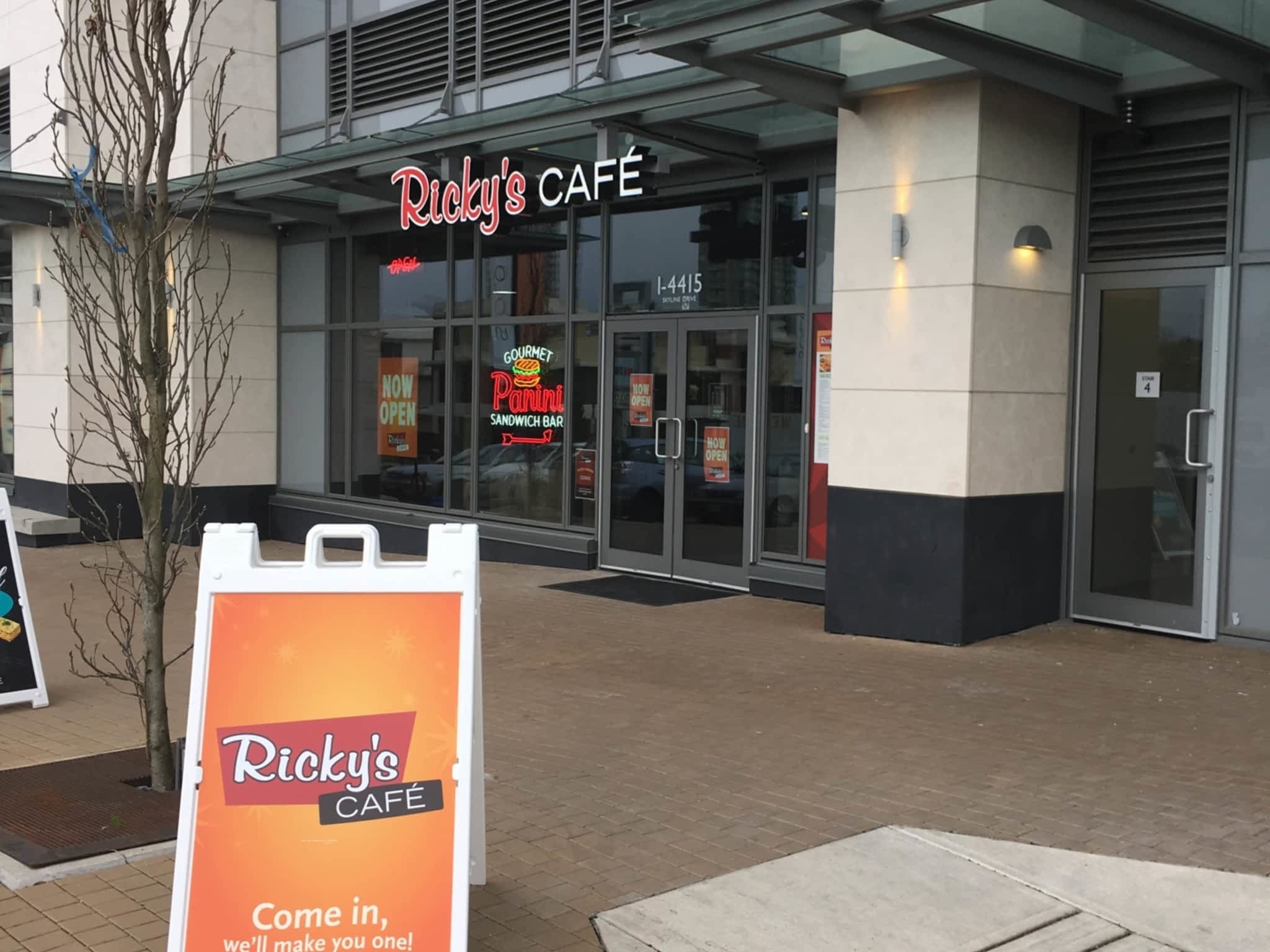 photo Ricky's Cafe