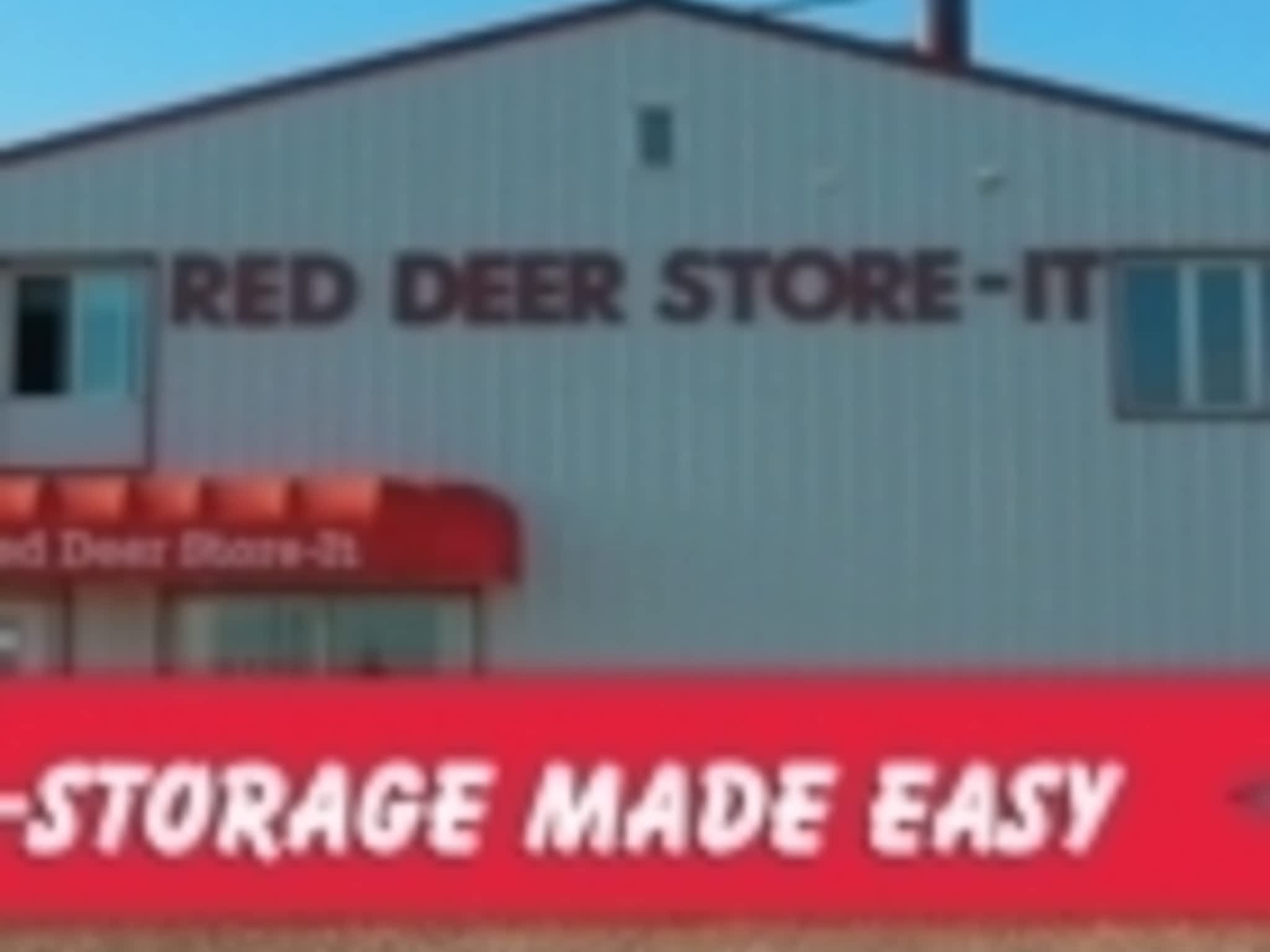 photo Red Deer Store-It
