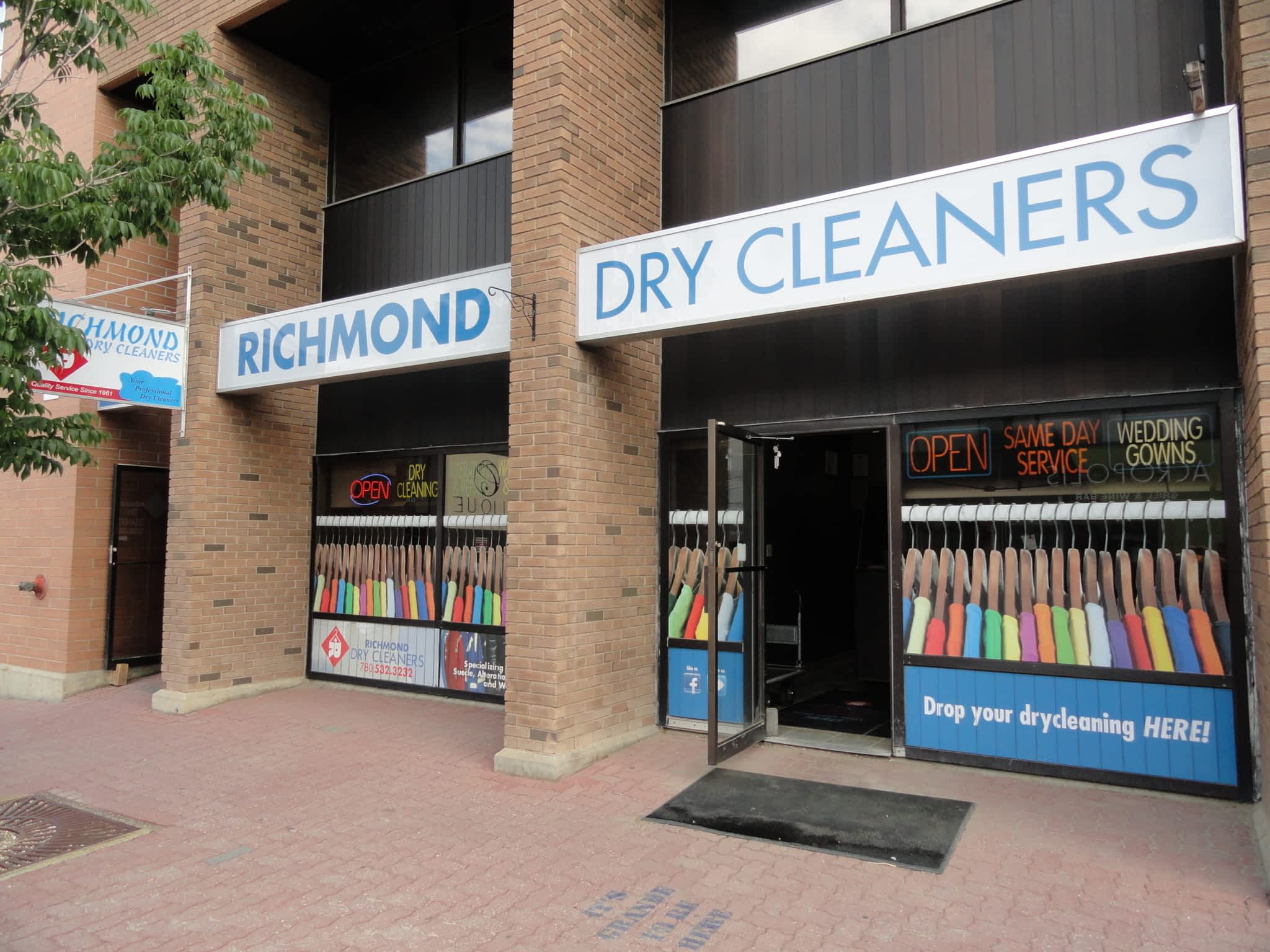 photo Richmond Dry Cleaners Ltd
