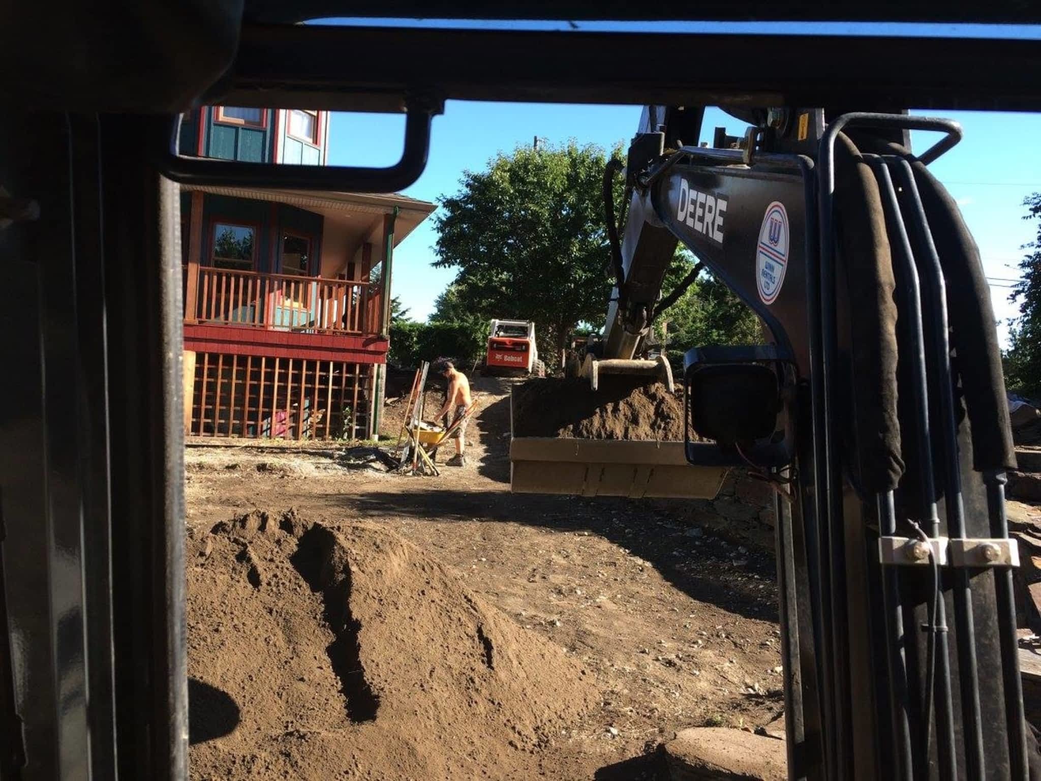 photo Juice Bobcat Services/Excavating and Delivery