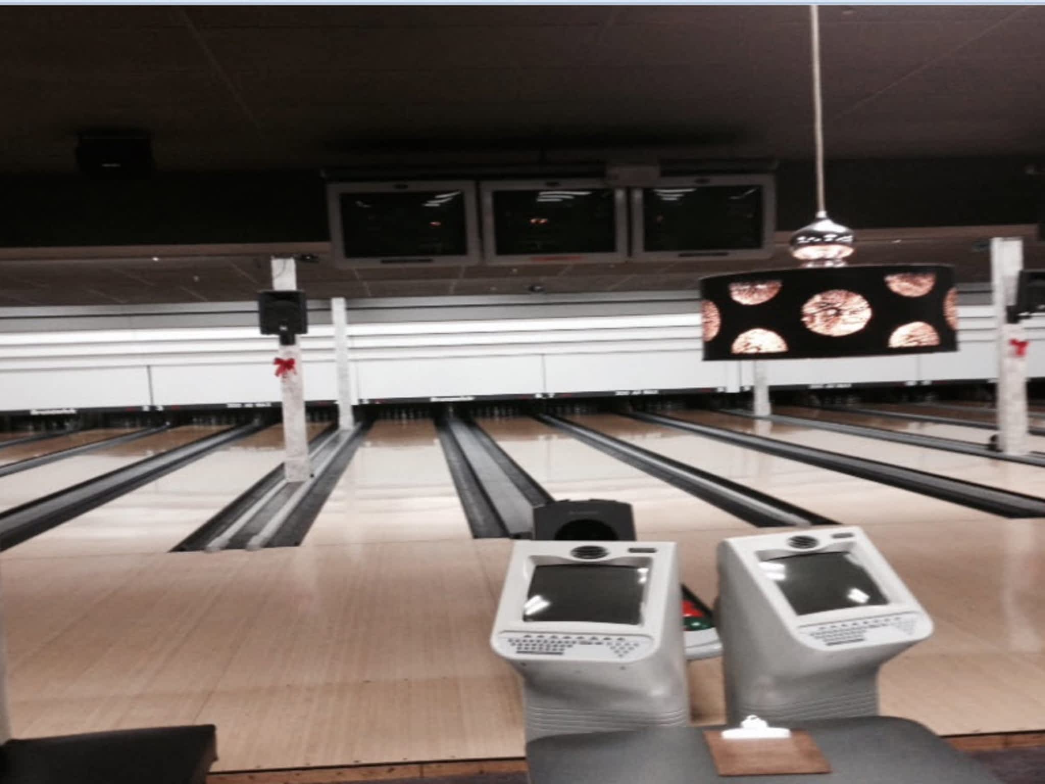 photo Bowling et Quilles Longueuil - Club 300