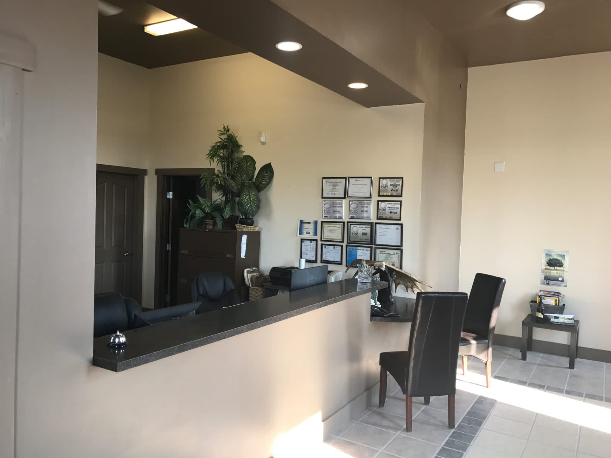 photo Road Runners Auto