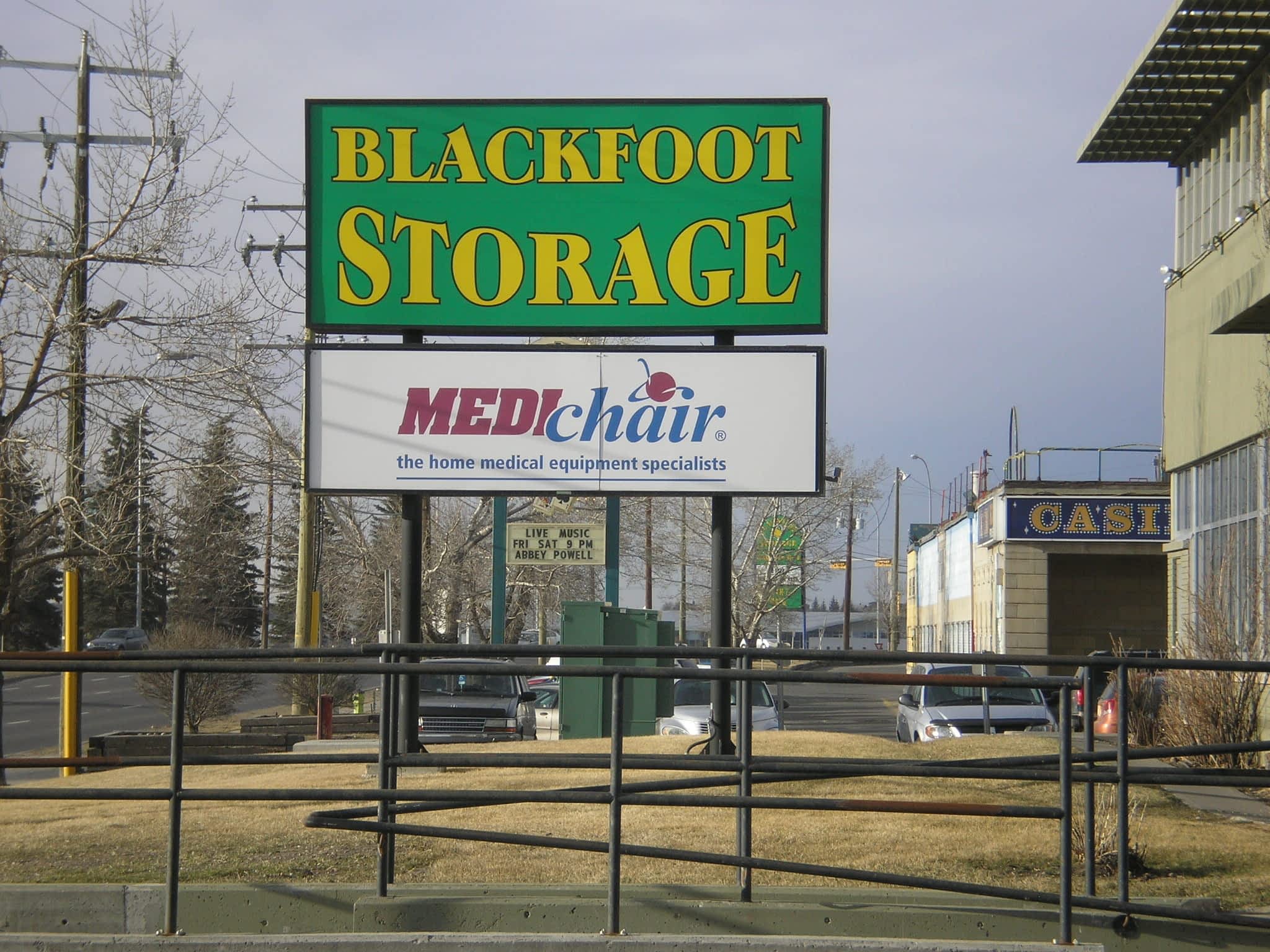photo Bluebird Self Storage - Calgary - Blackfoot