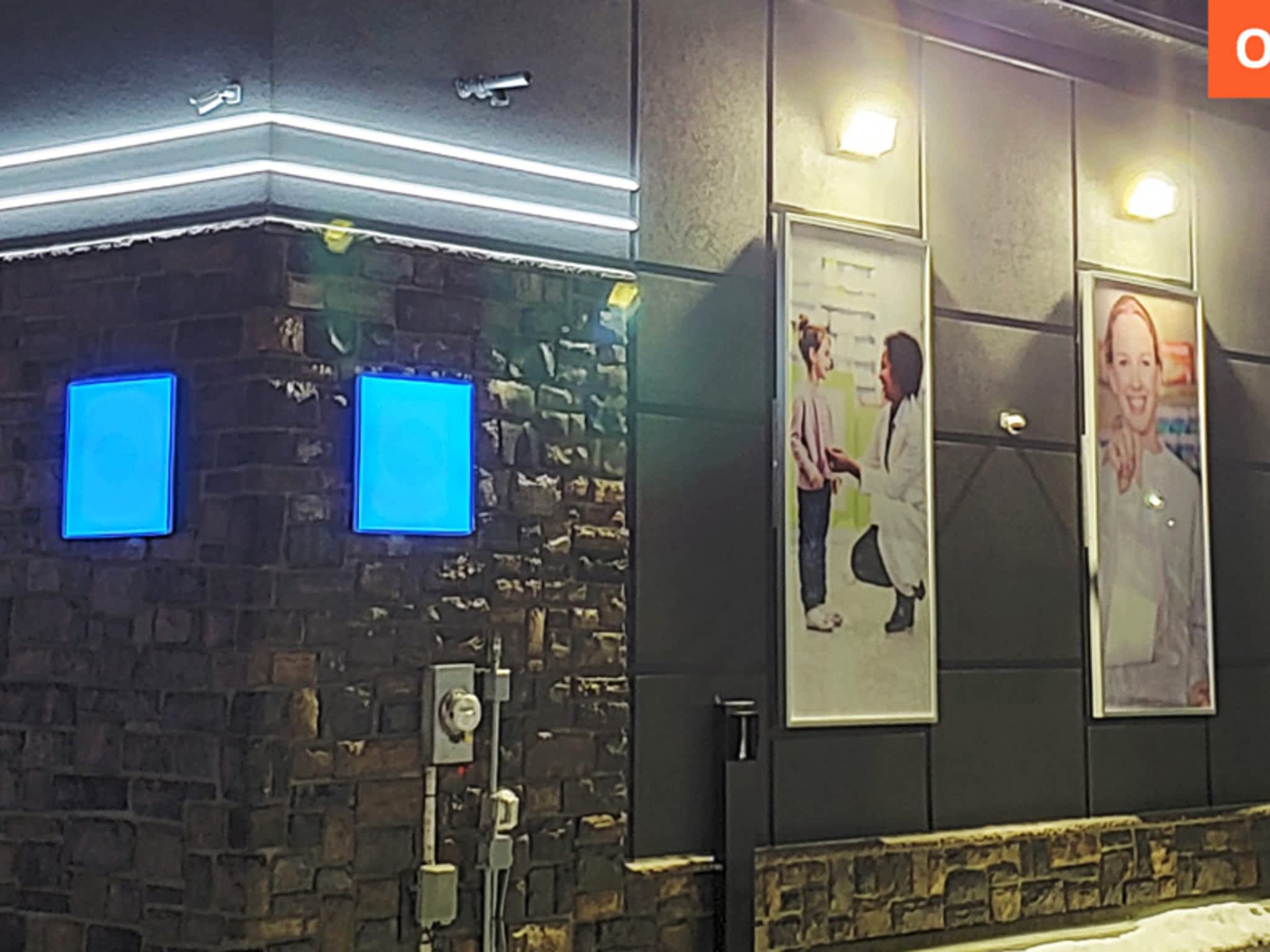 photo Excellent Care Pharmacy - Arnprior