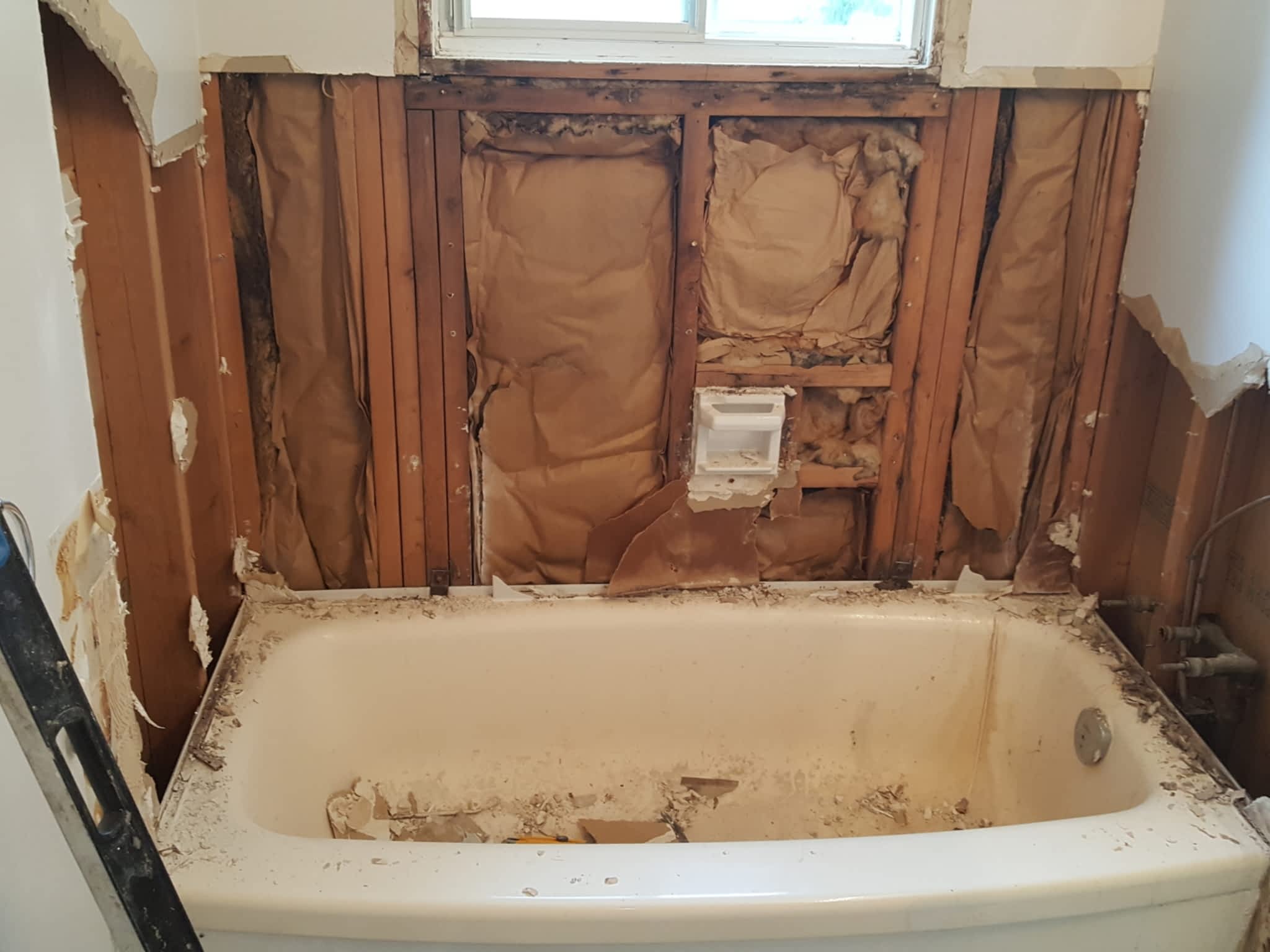 photo Assembly and Installation Services