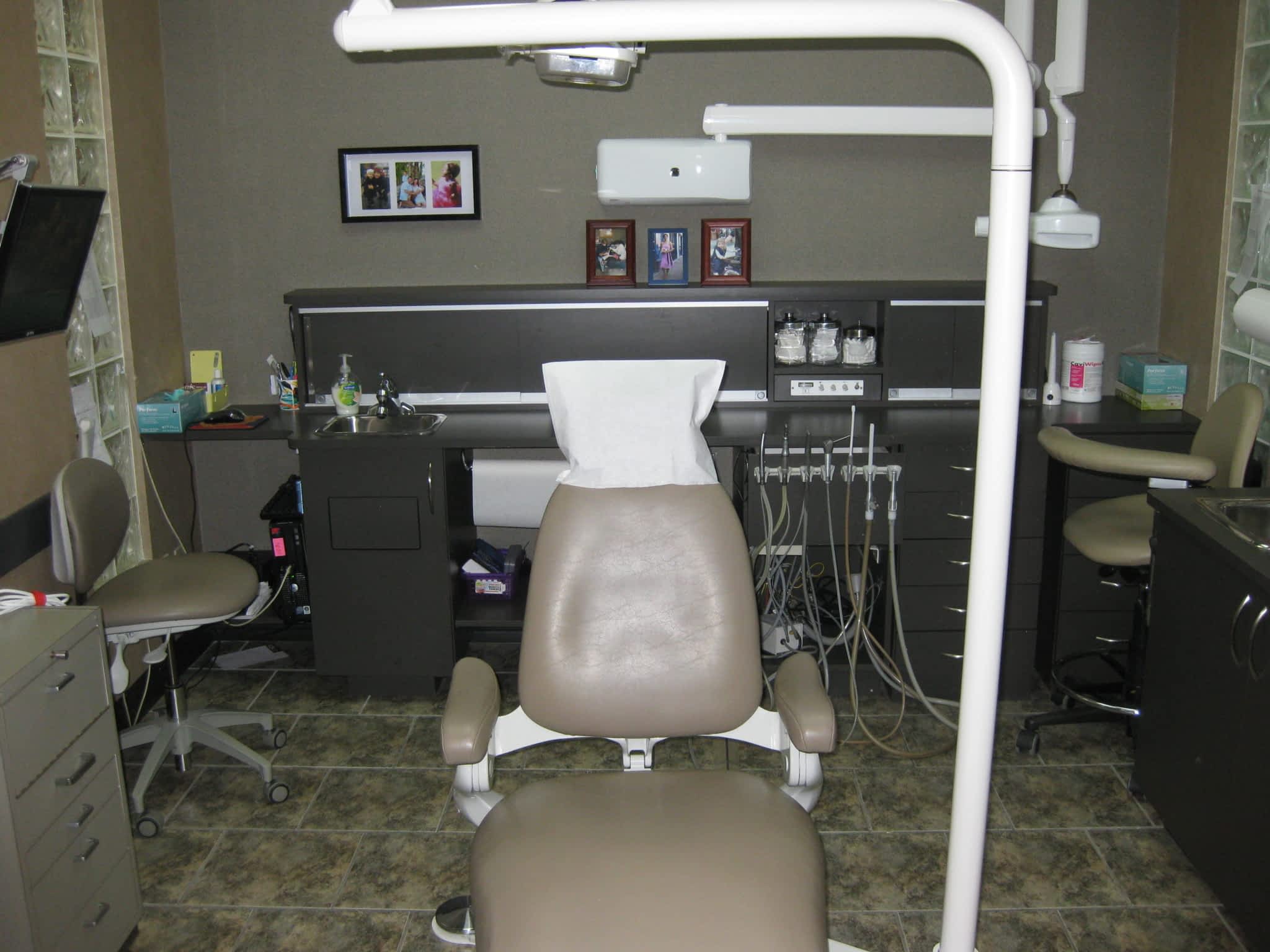 photo Fairview Mall Dental Centre