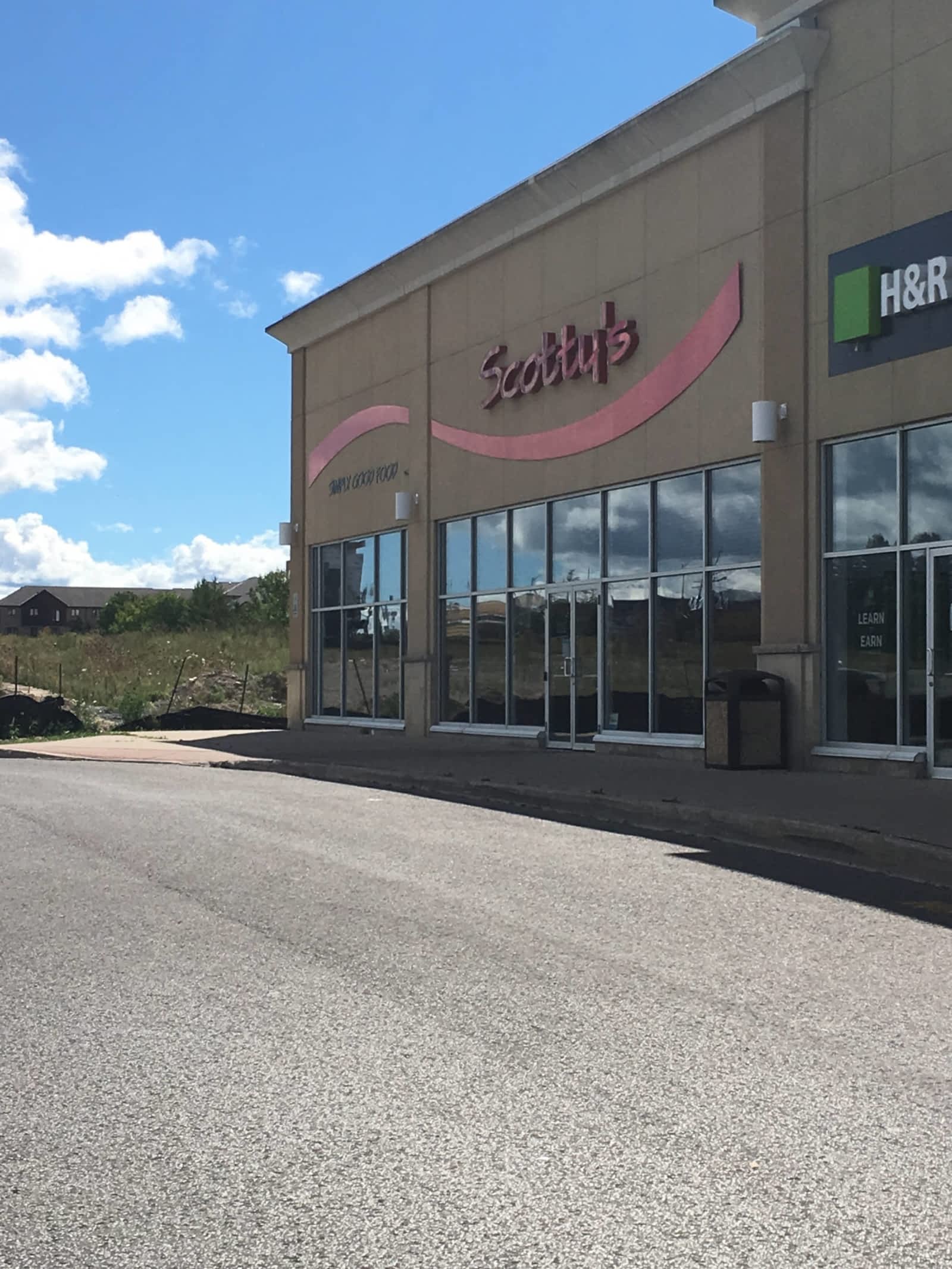 Scotty's Restaurant Menu, Hours & Reservation 636 Yonge St, Barrie, ON