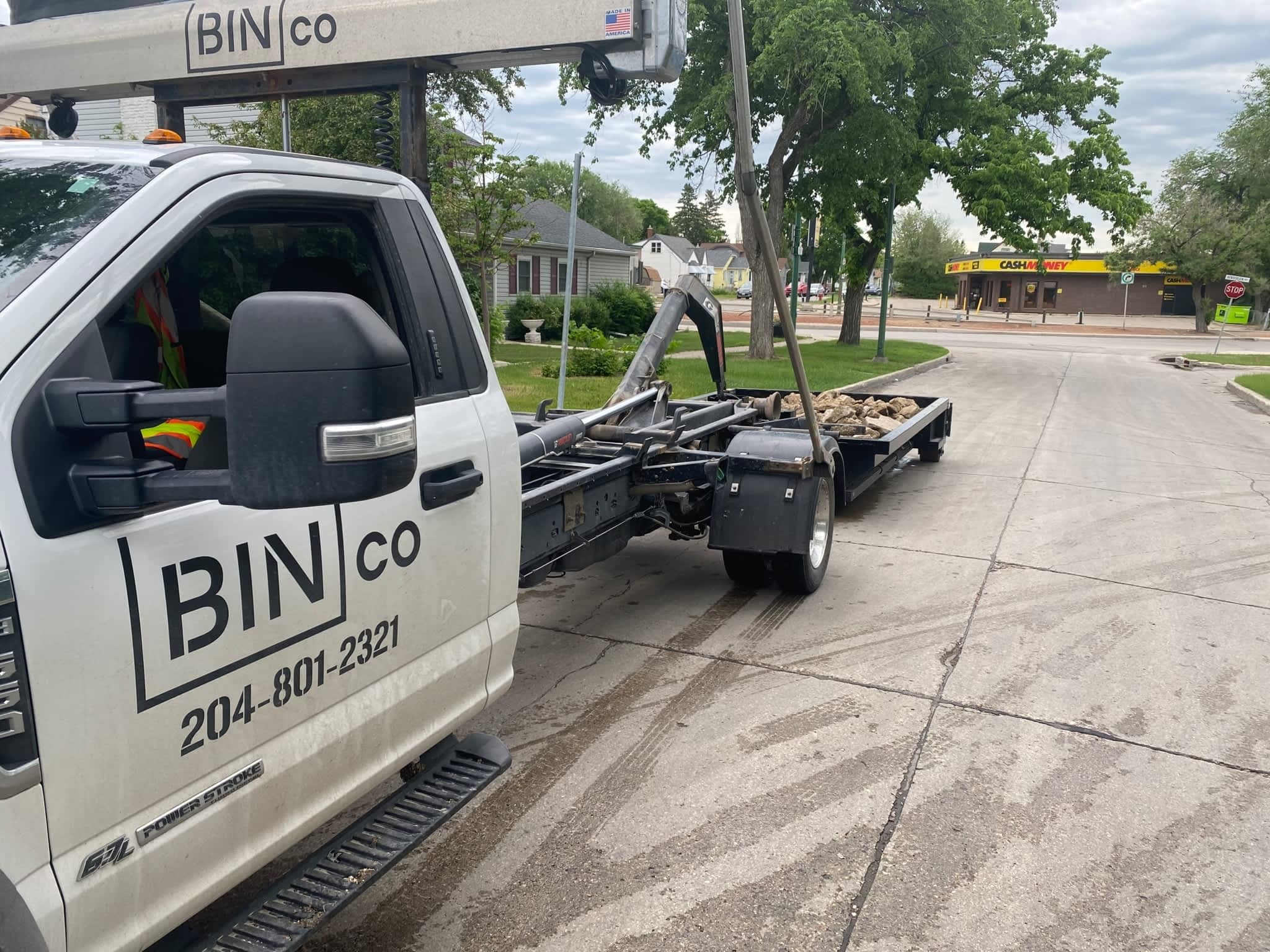 photo BINco Refuse & Recycle Ltd.