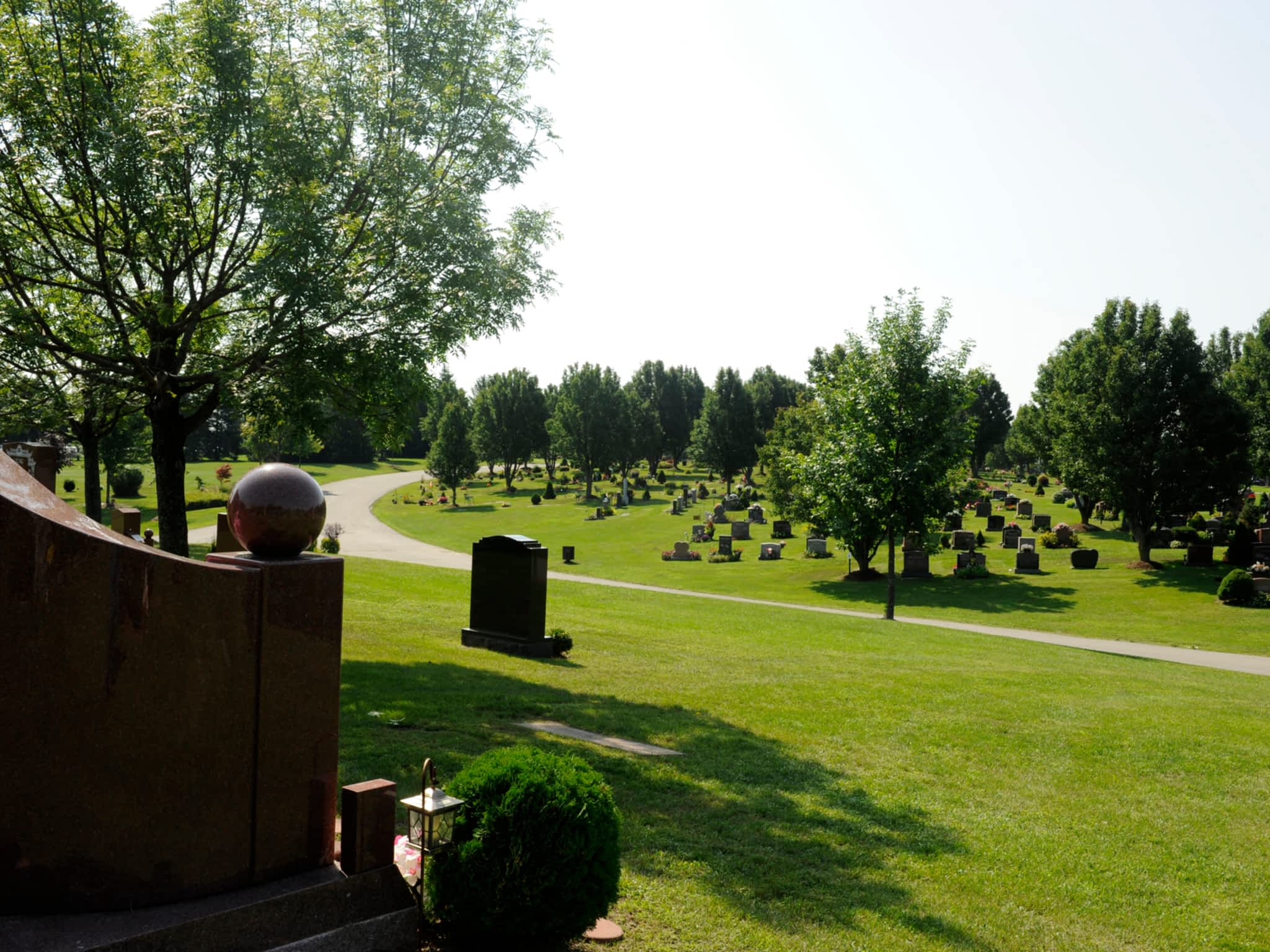 photo Thornton Cemetery and Crematorium