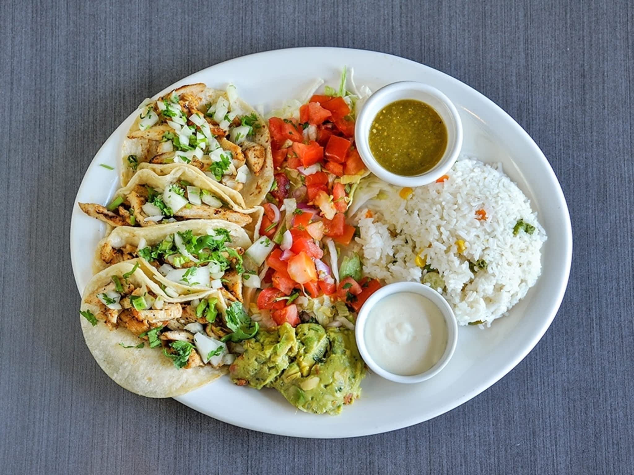 photo Cuscatlan Restaurant