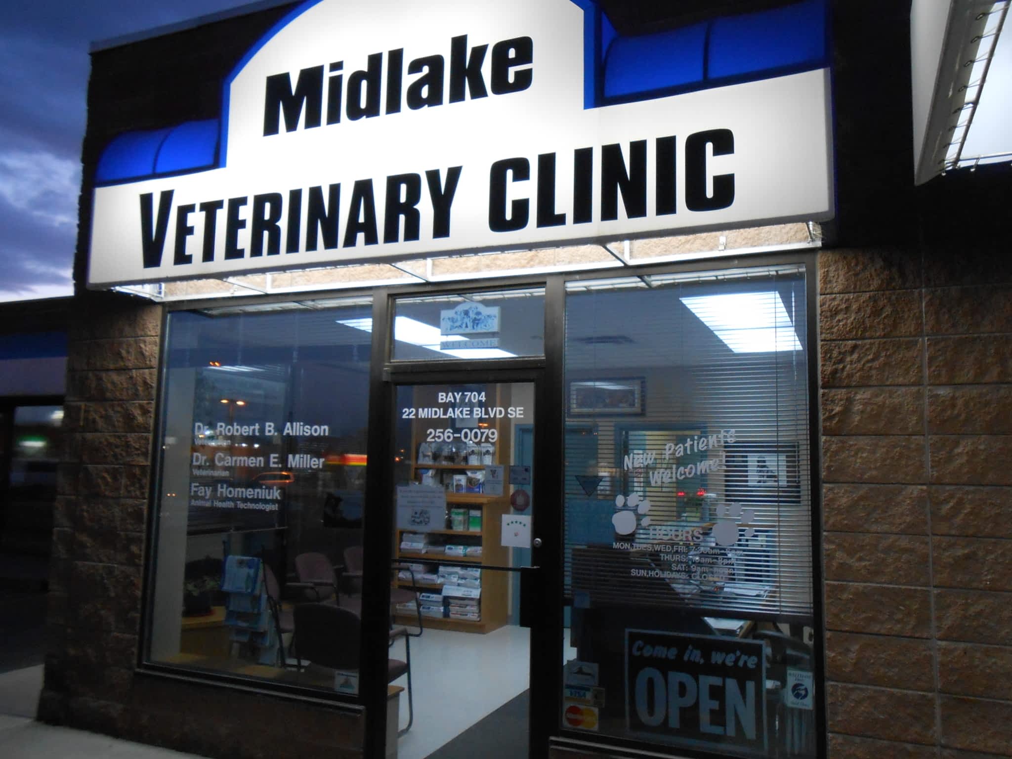 photo Midlake Veterinary Clinic