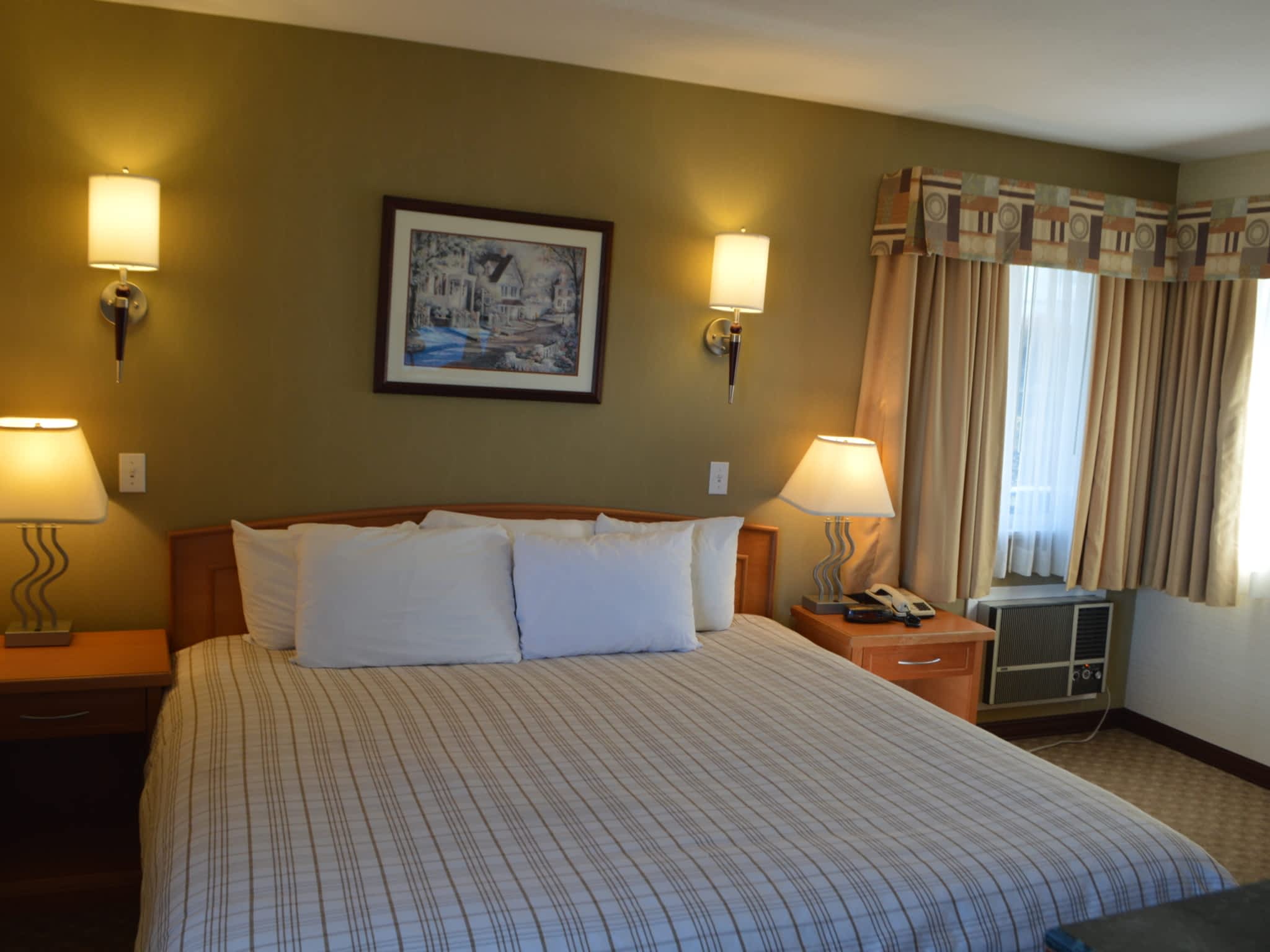 photo Canadas Best Value Inn & Suites