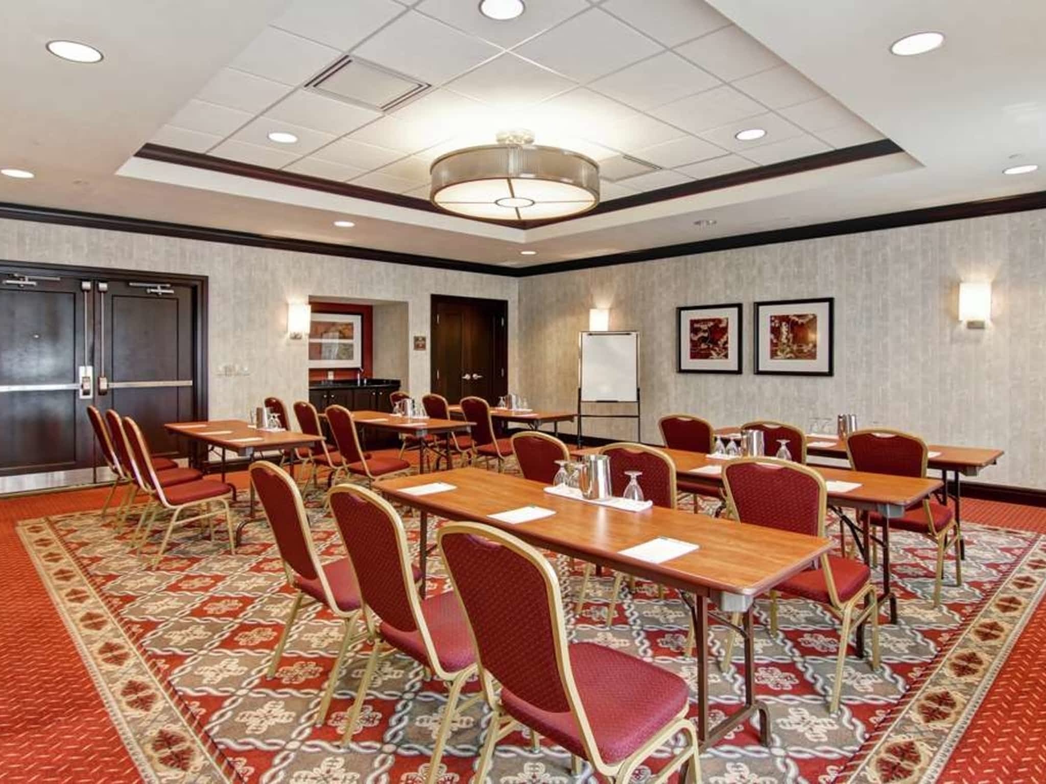 photo Homewood Suites by Hilton Toronto Airport Corporate Centre