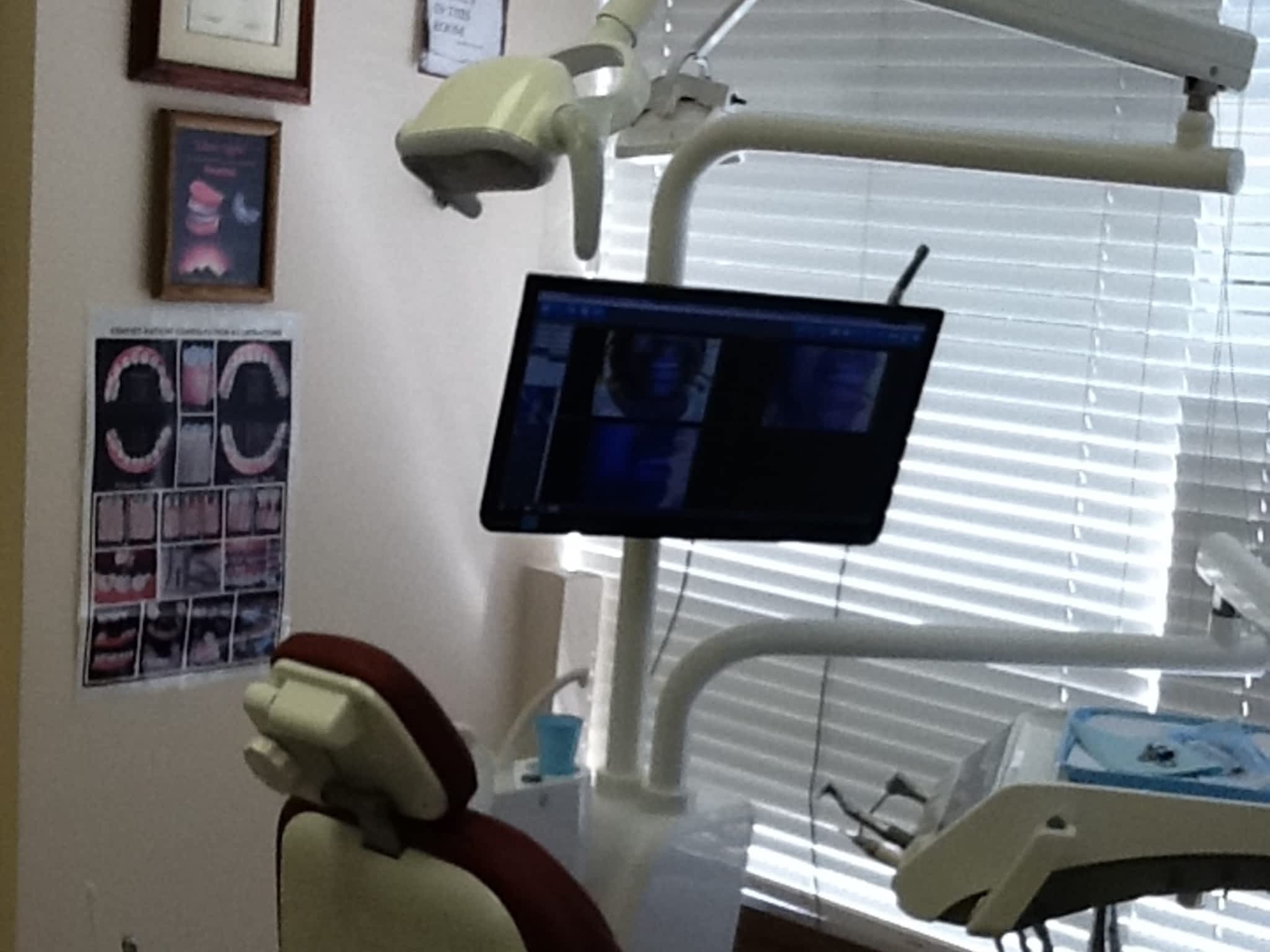 photo Dr Ali Saghatoleslami Dentistry Professional Corporation