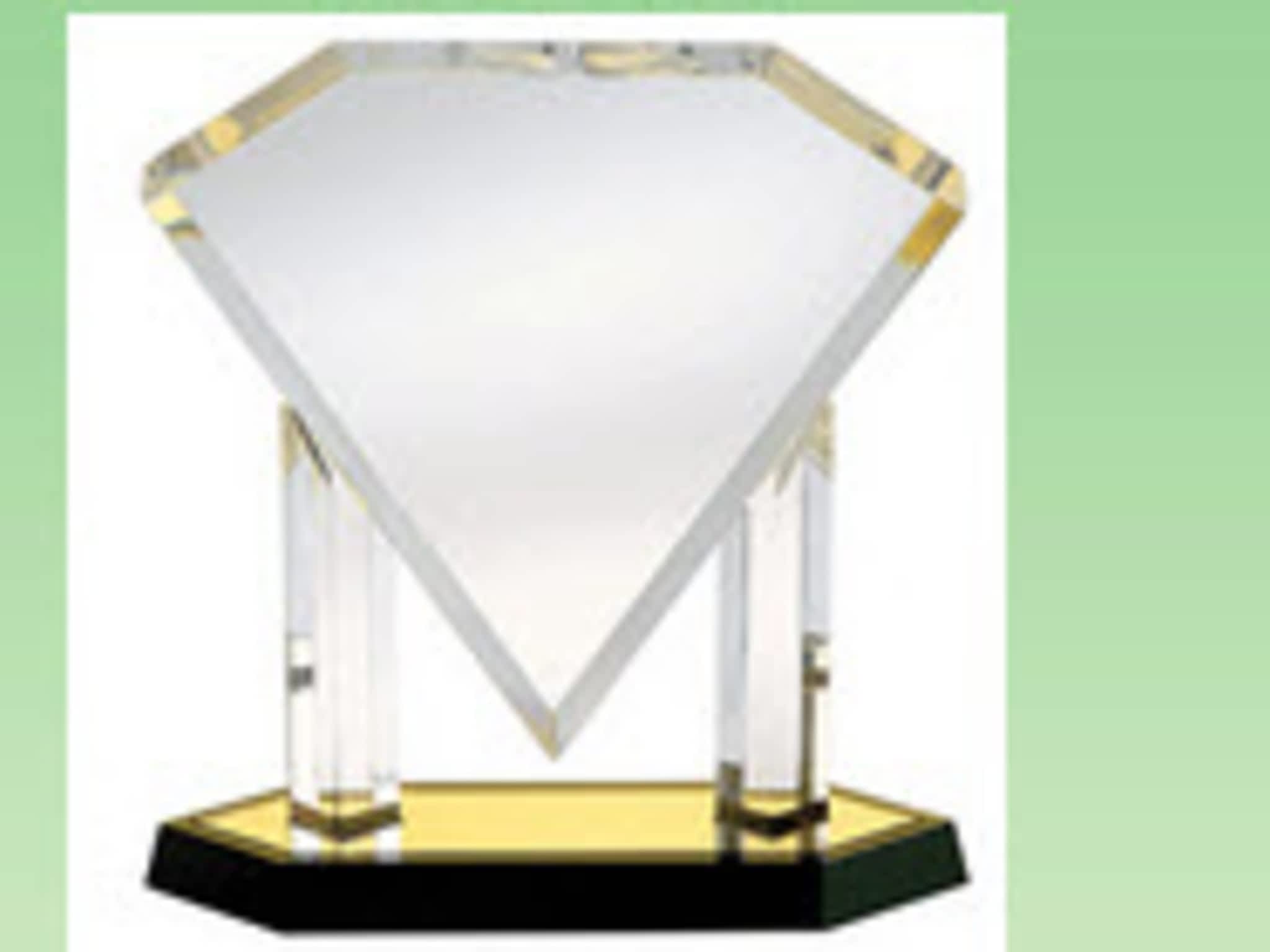 photo T & J Award Services