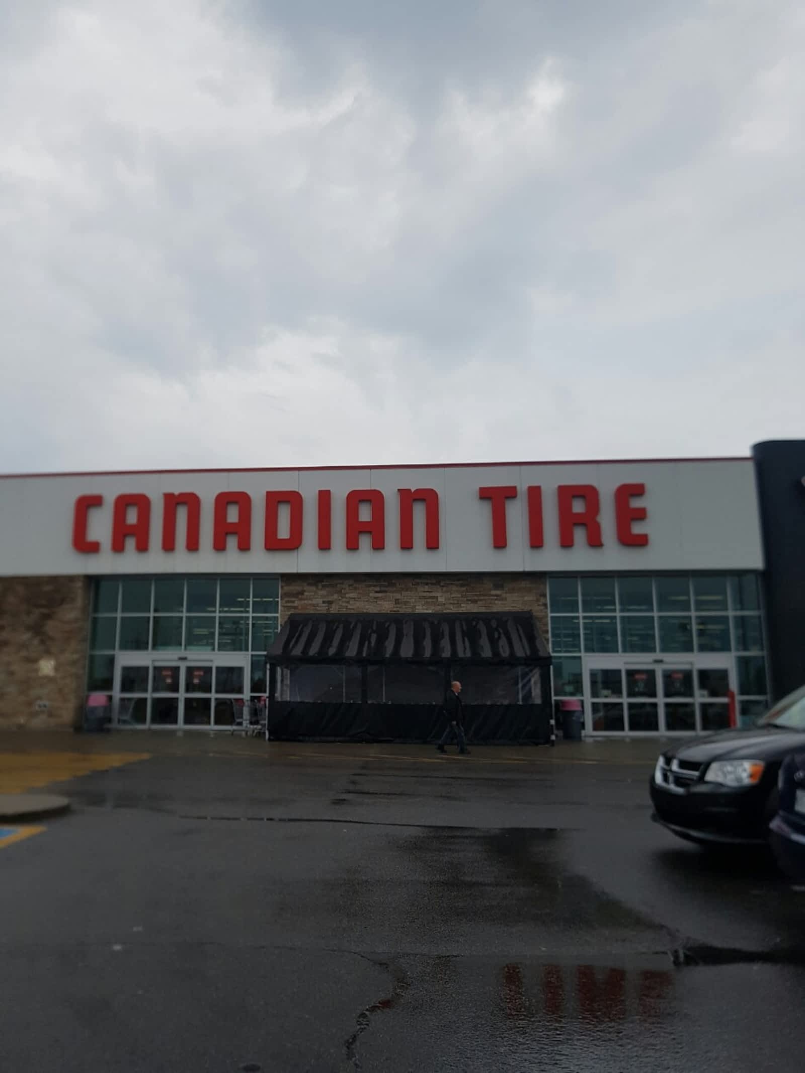 Canadian Tire - Opening Hours - 3079, boul des Sources ...