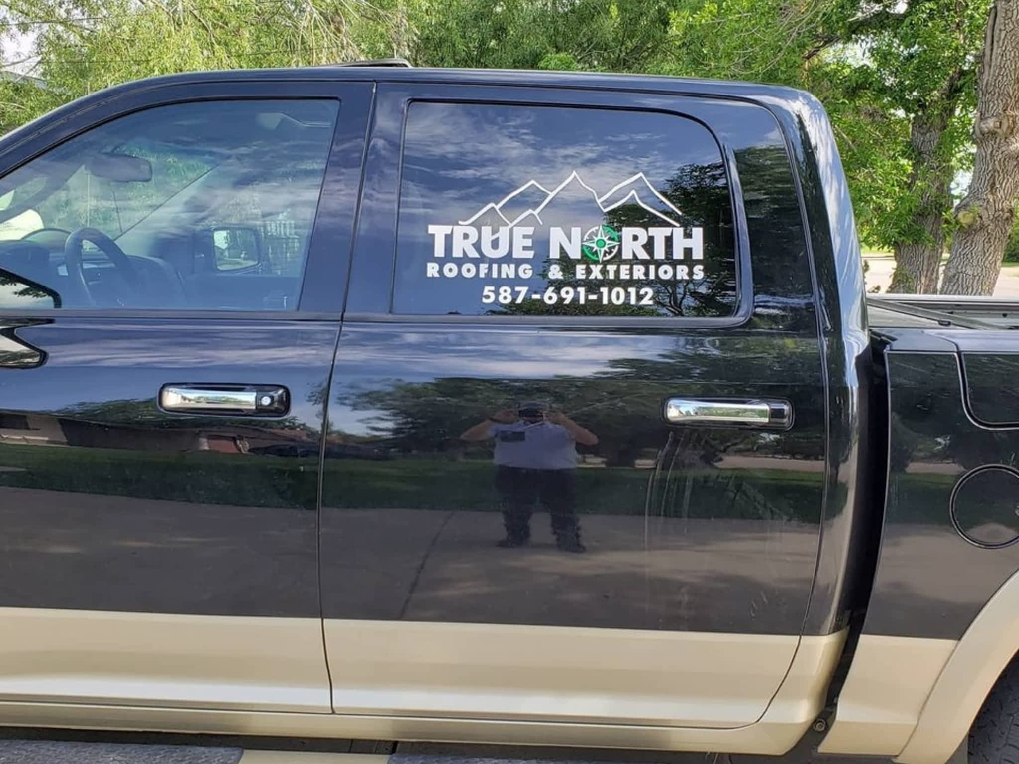 photo True North Roofing & Exteriors
