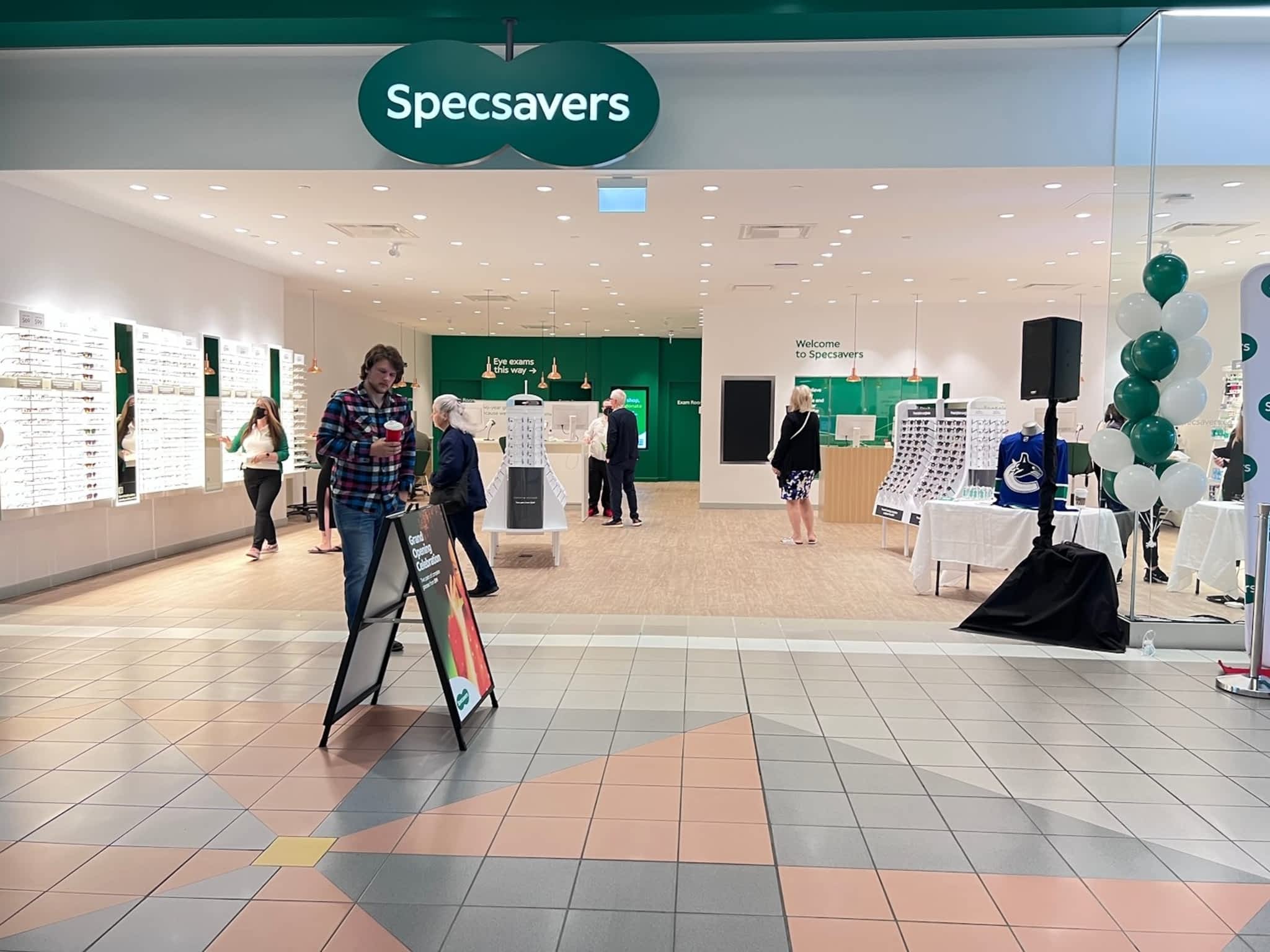 photo Specsavers Sevenoaks Shopping Centre