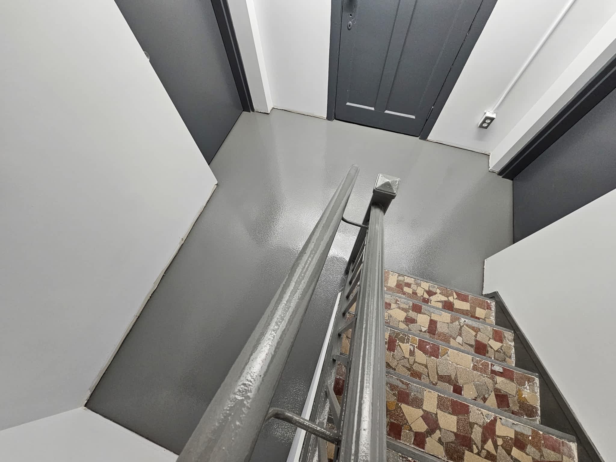 photo Finition Époxy Philippe Rioux | Plancher Époxy