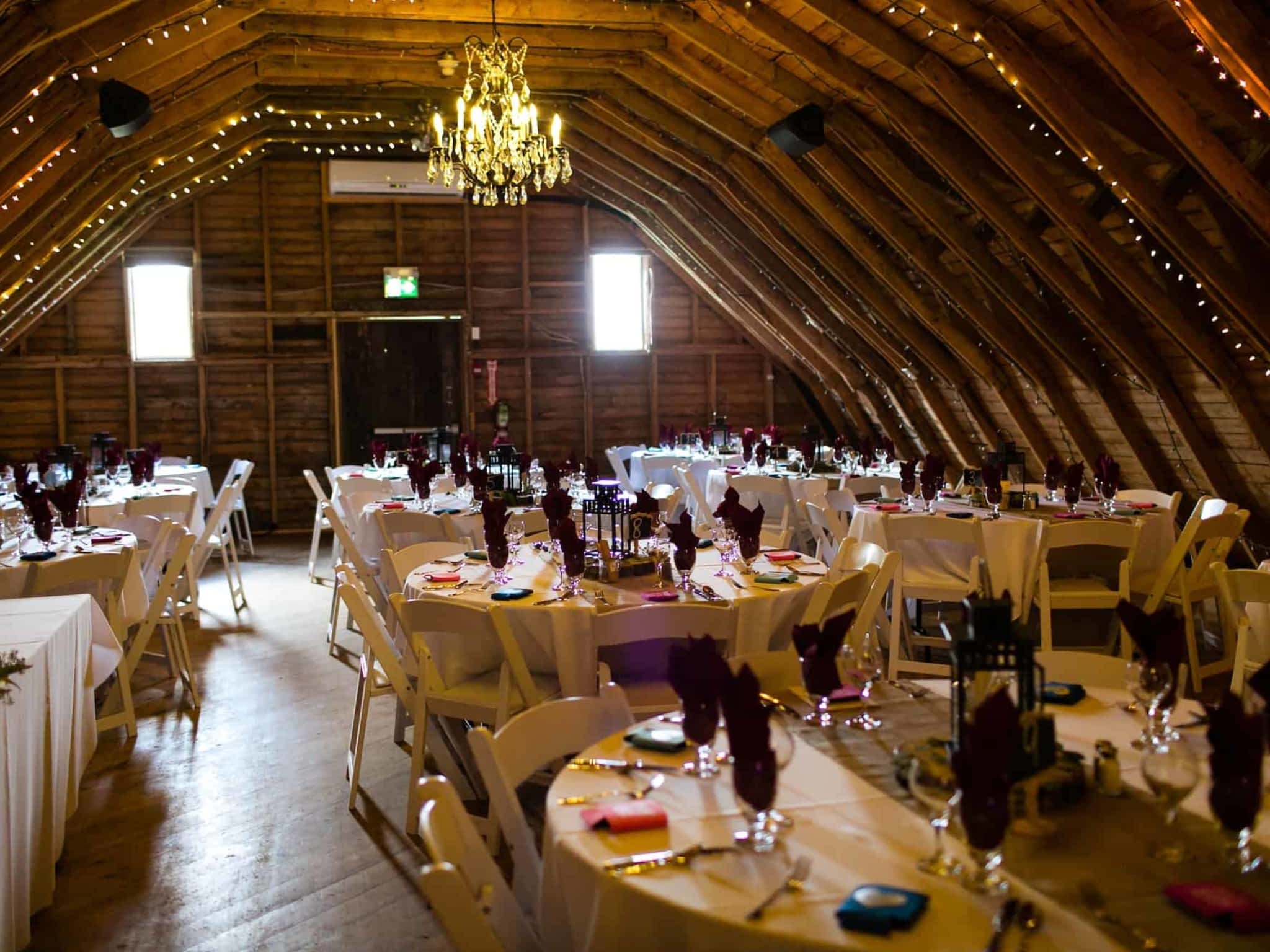 photo The Rustic Wedding Barn