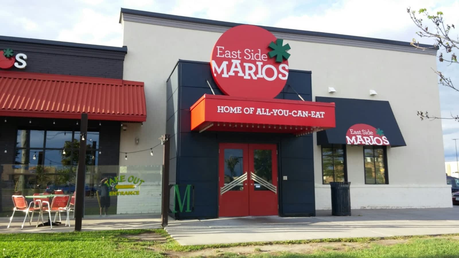 East Side Mario S Opening Hours 1365 Harmony Road North Oshawa ON   East Side Mario S Storefront 3 