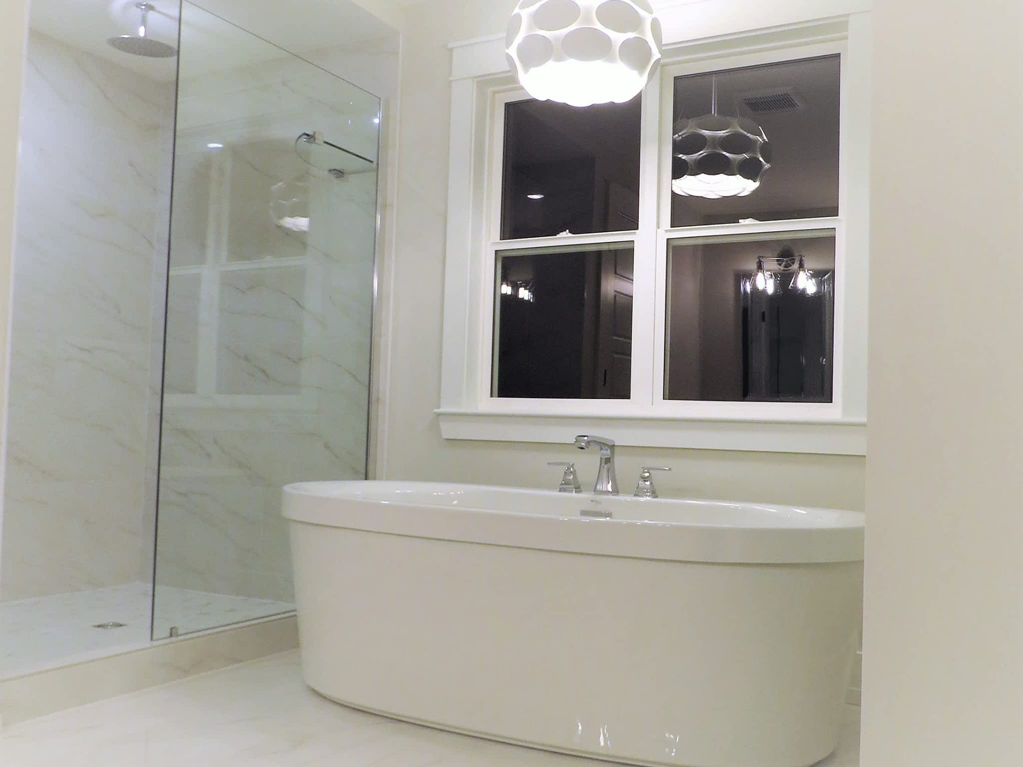 photo Queen Construction Ltd