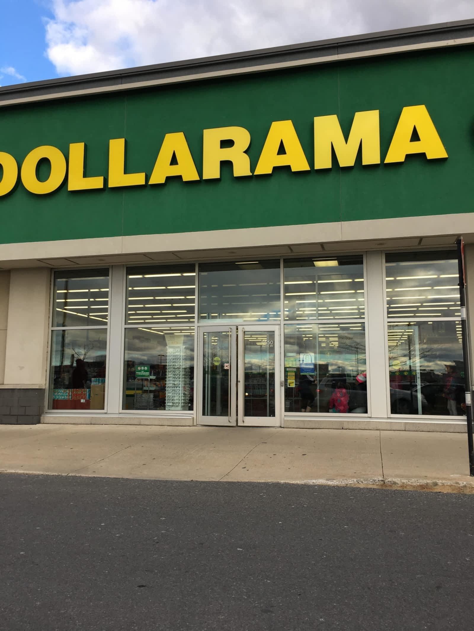 Dollarama Opening Hours 259550 boul Leduc, Brossard, QC