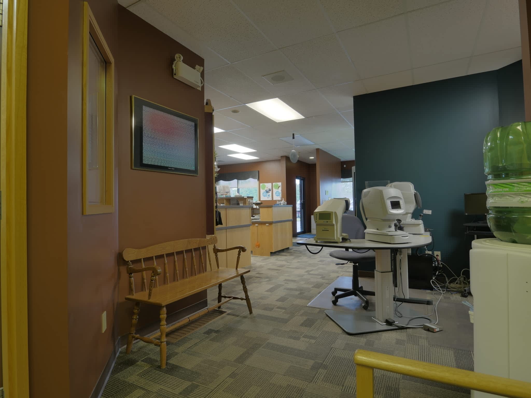 photo Three Hills Optometry