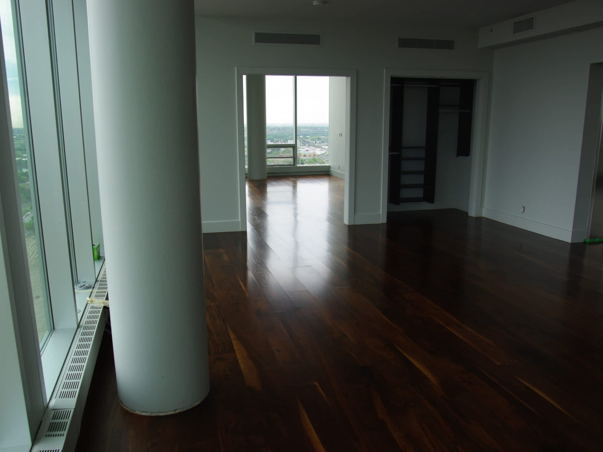 photo Wolf Hardwood Floors Ltd