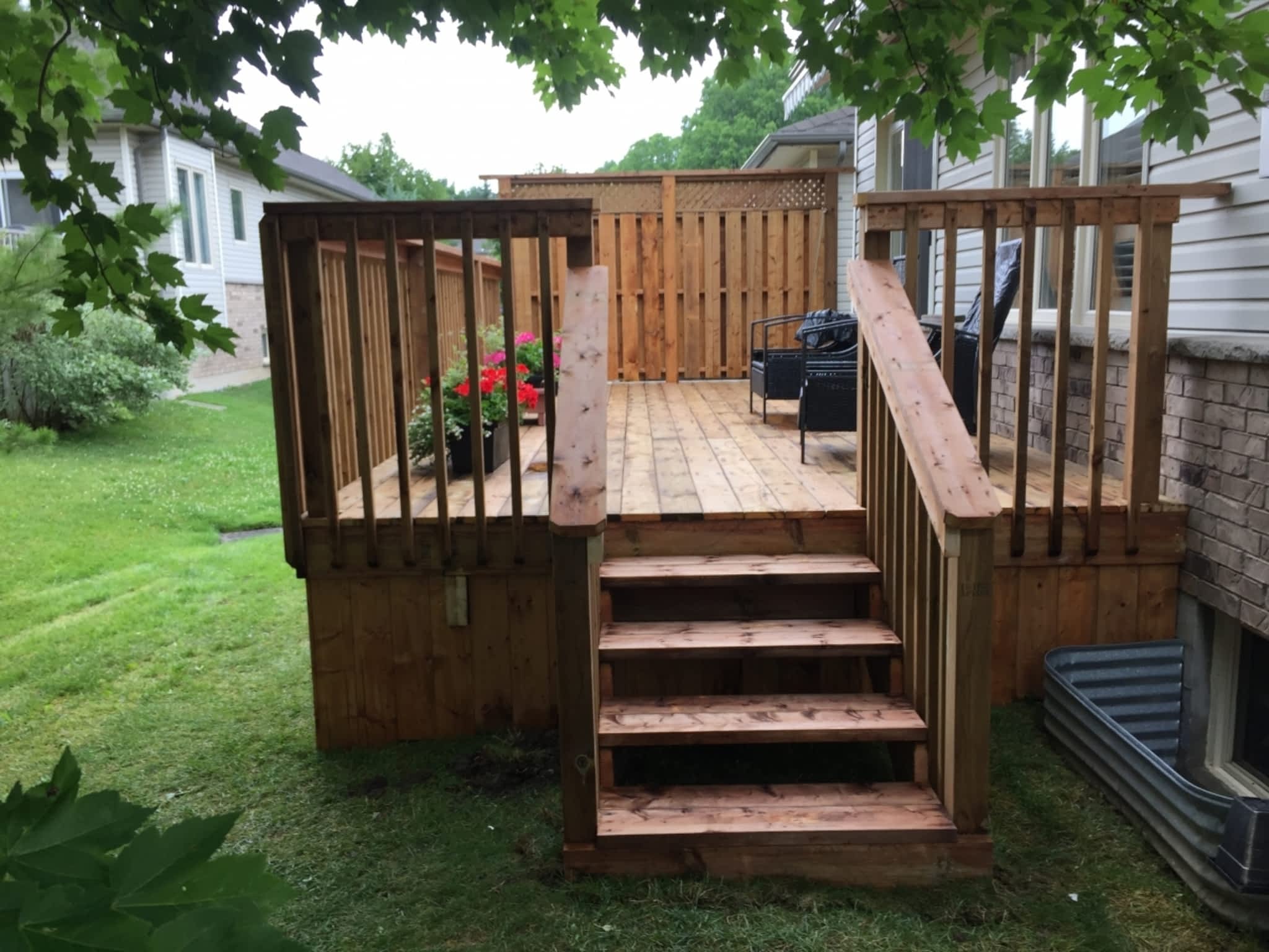 photo Blue Sky Fence & Deck