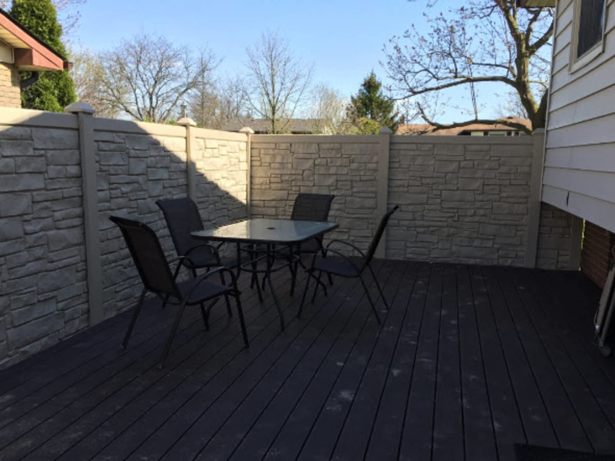 photo Blue Sky Fence & Deck