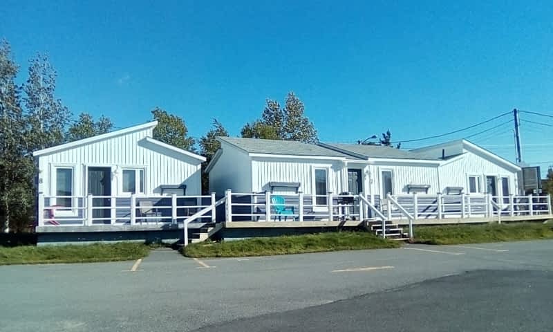 Glovertown Oceanview Suites & Cottages - Glovertown, NL - 19 Randell's ...