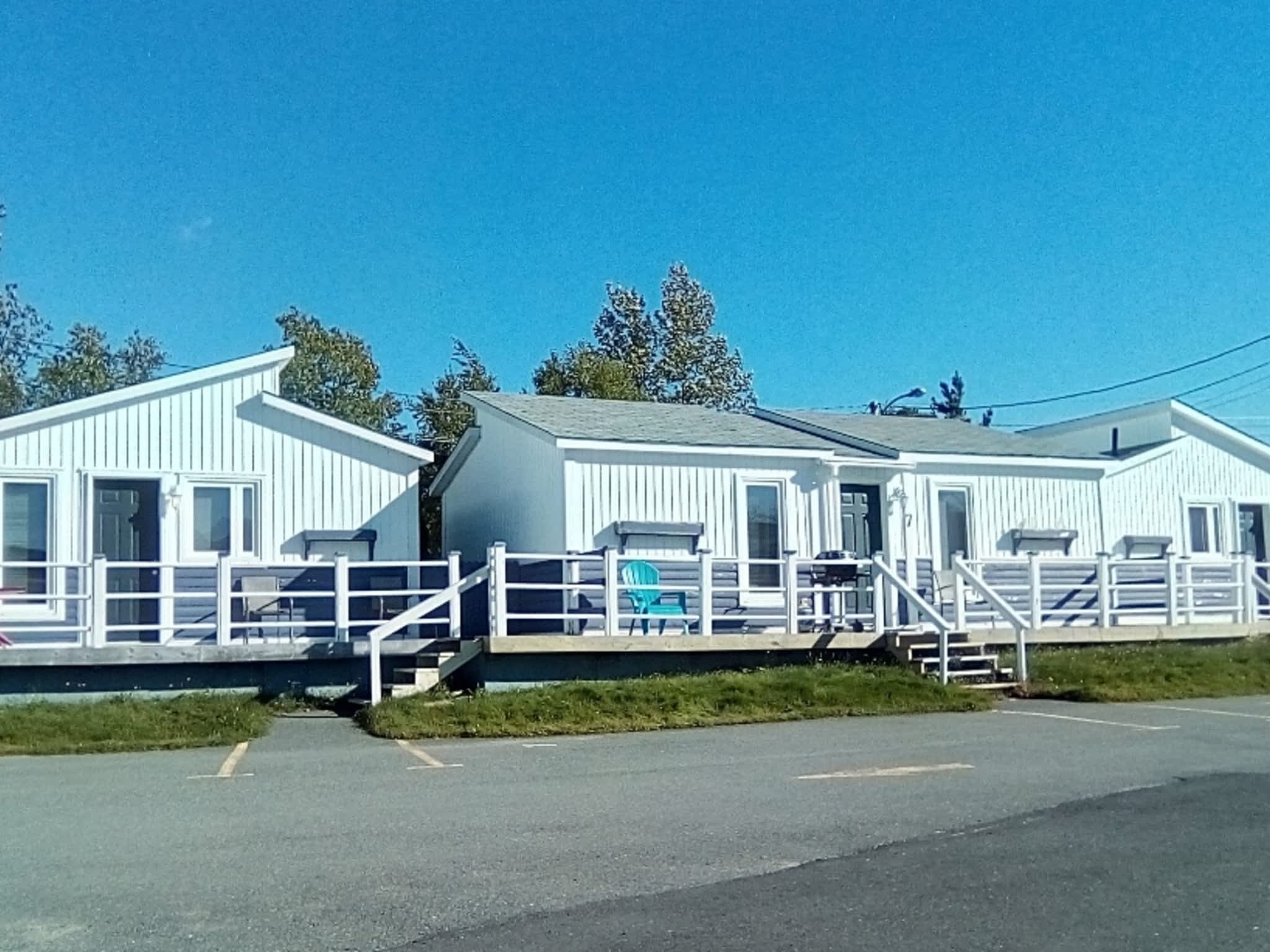 Glovertown Oceanview Suites & Cottages Glovertown, NL 19 Randell's