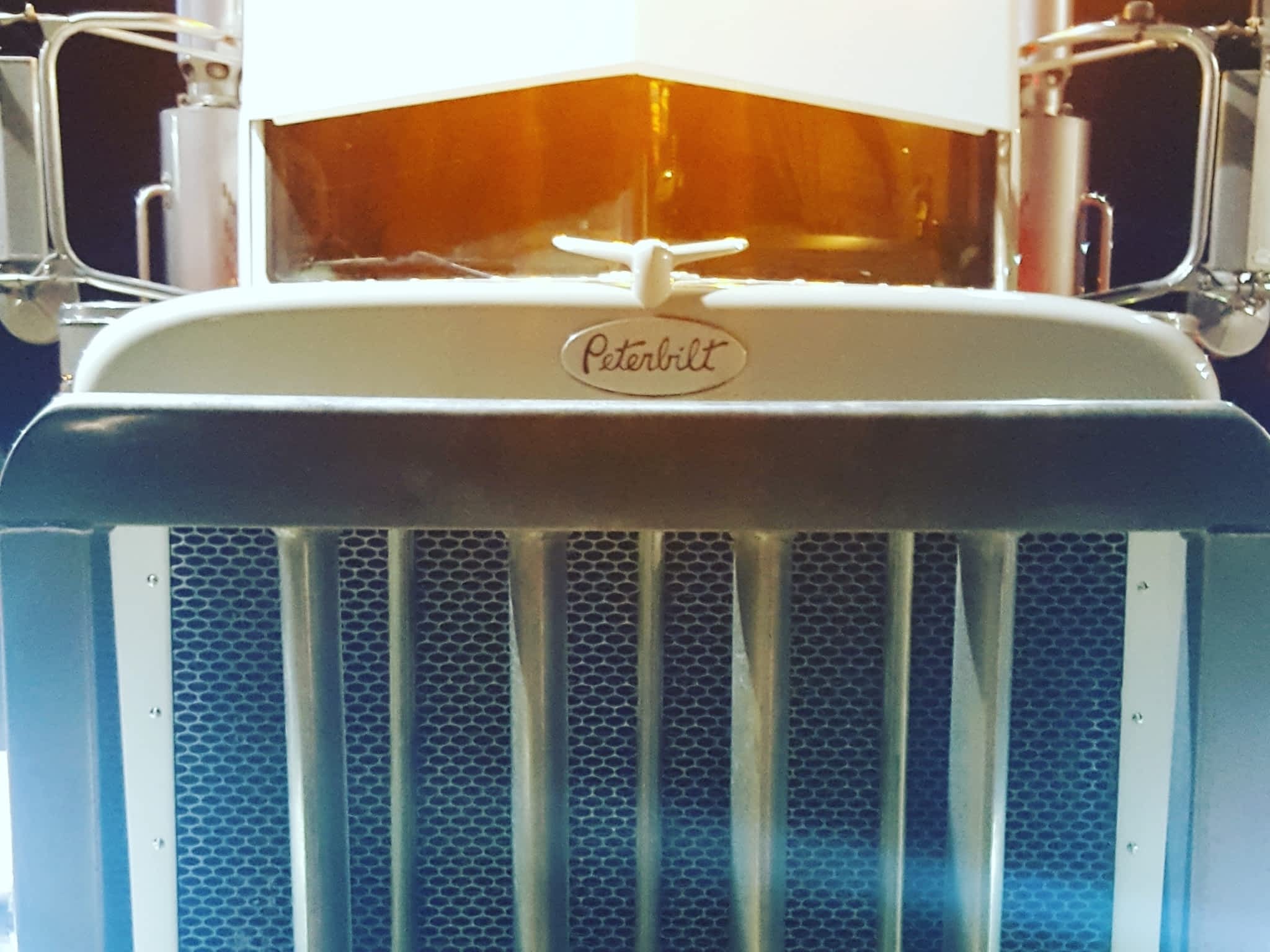 photo Shadlock Trucking