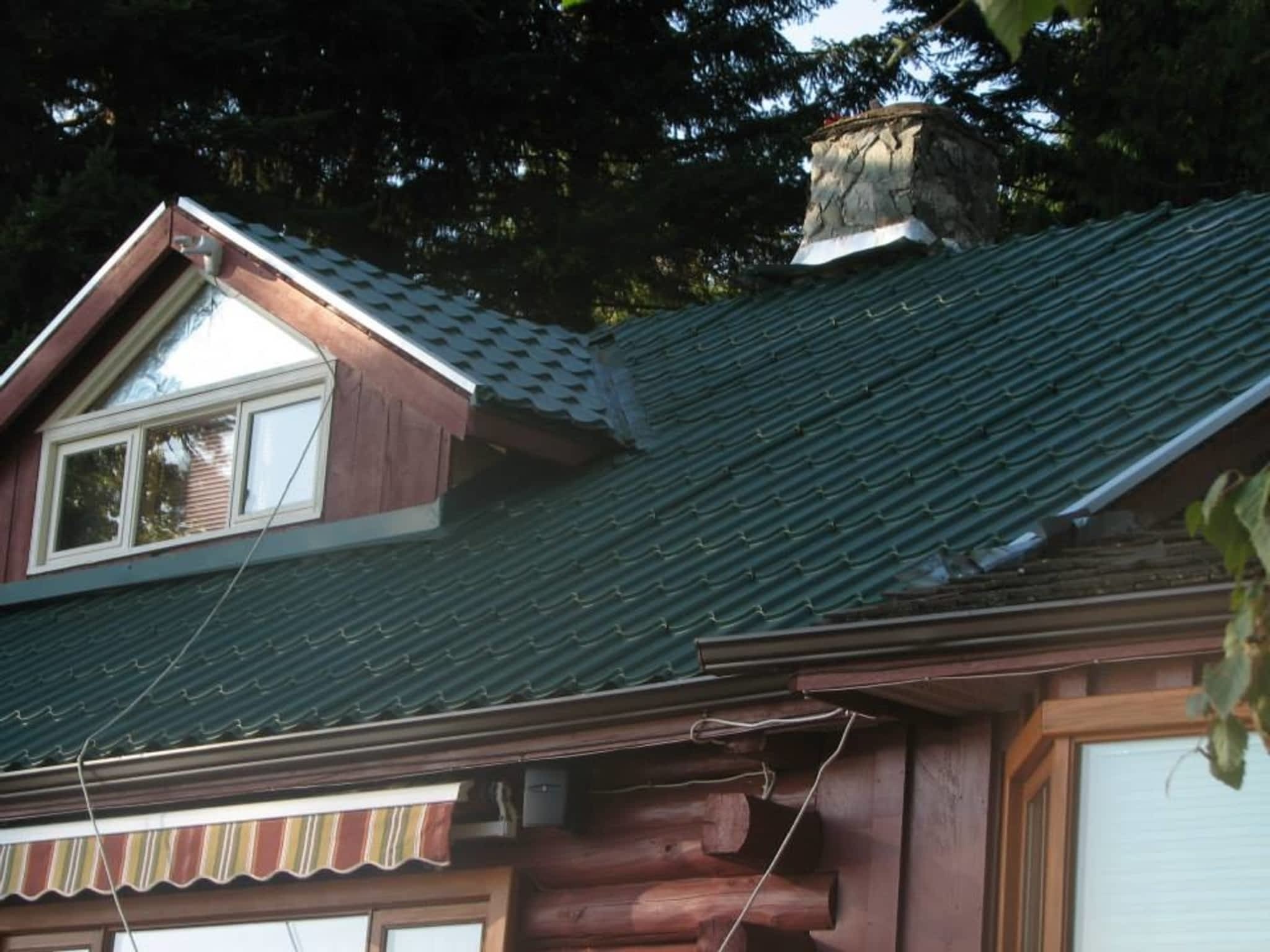 photo RubiX Roofing & Contracting