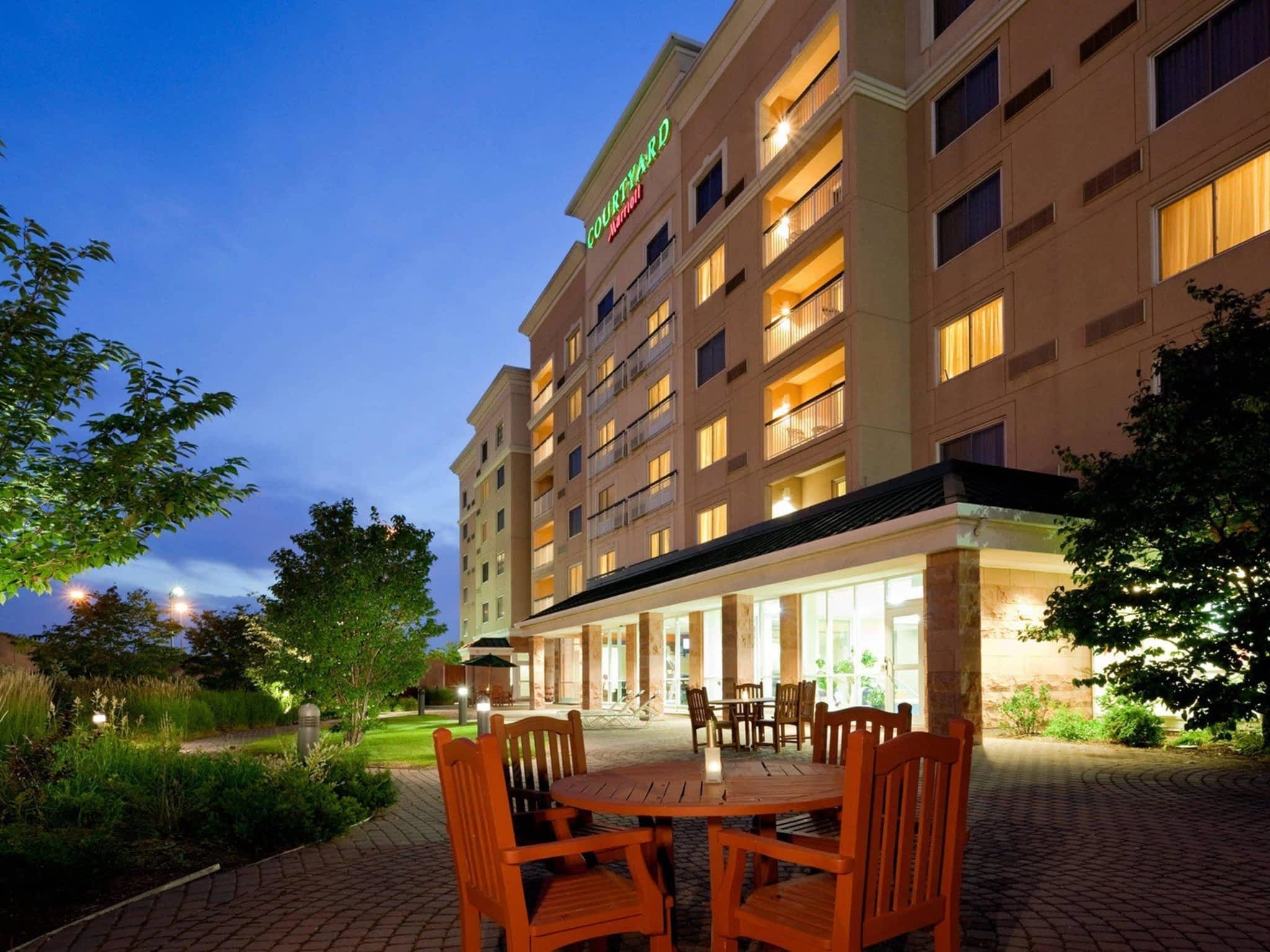 photo Courtyard by Marriott Toronto Mississauga/Meadowvale