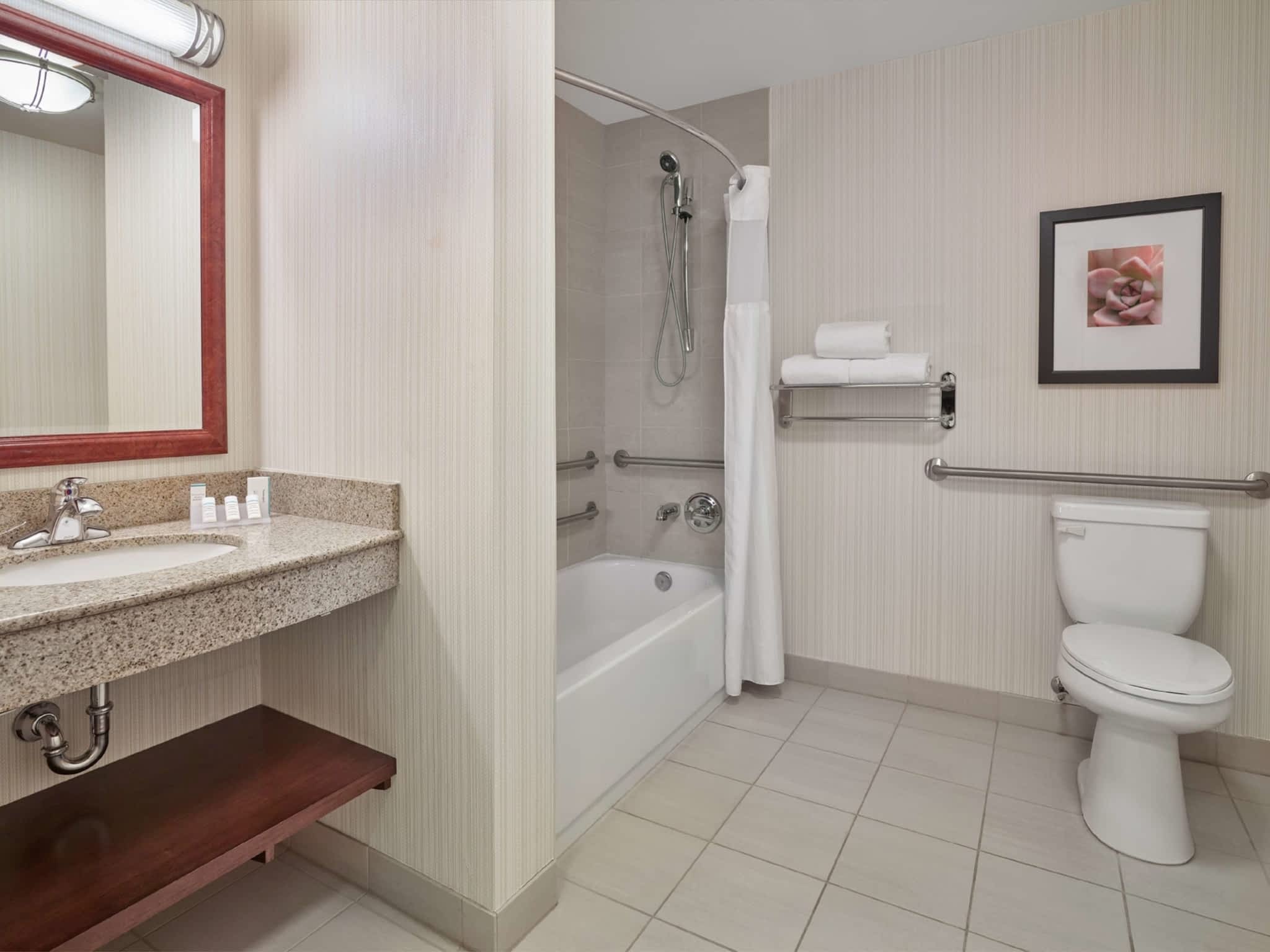 photo Hilton Garden Inn West Edmonton