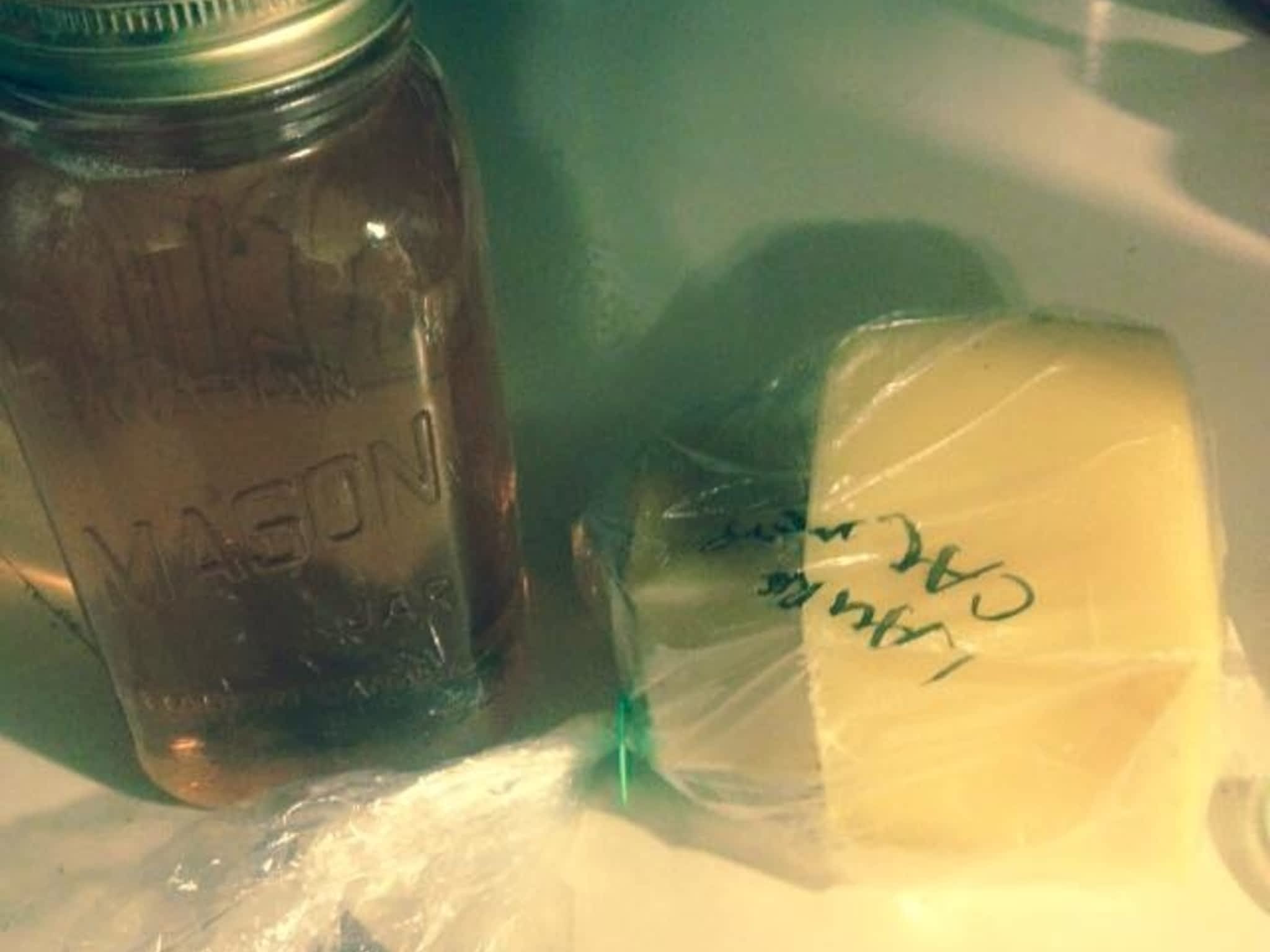 photo Laura's Essentials