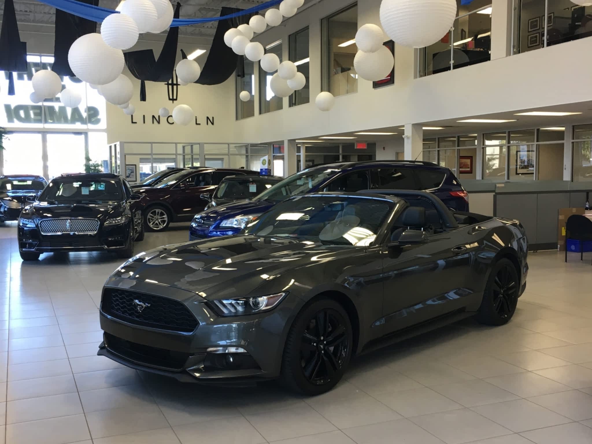 Circuit Ford Lincoln Ltd Montréal, QC 6300 boul HenriBourassa E