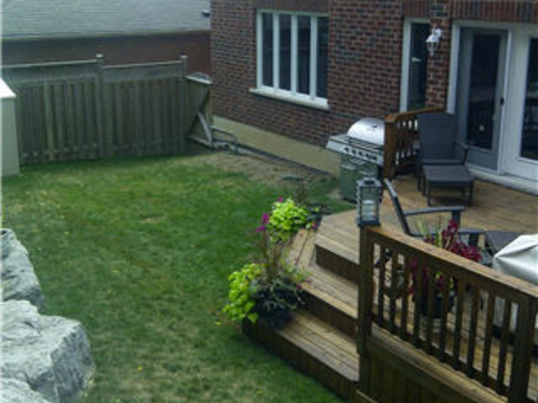 photo Dundas Landscaping