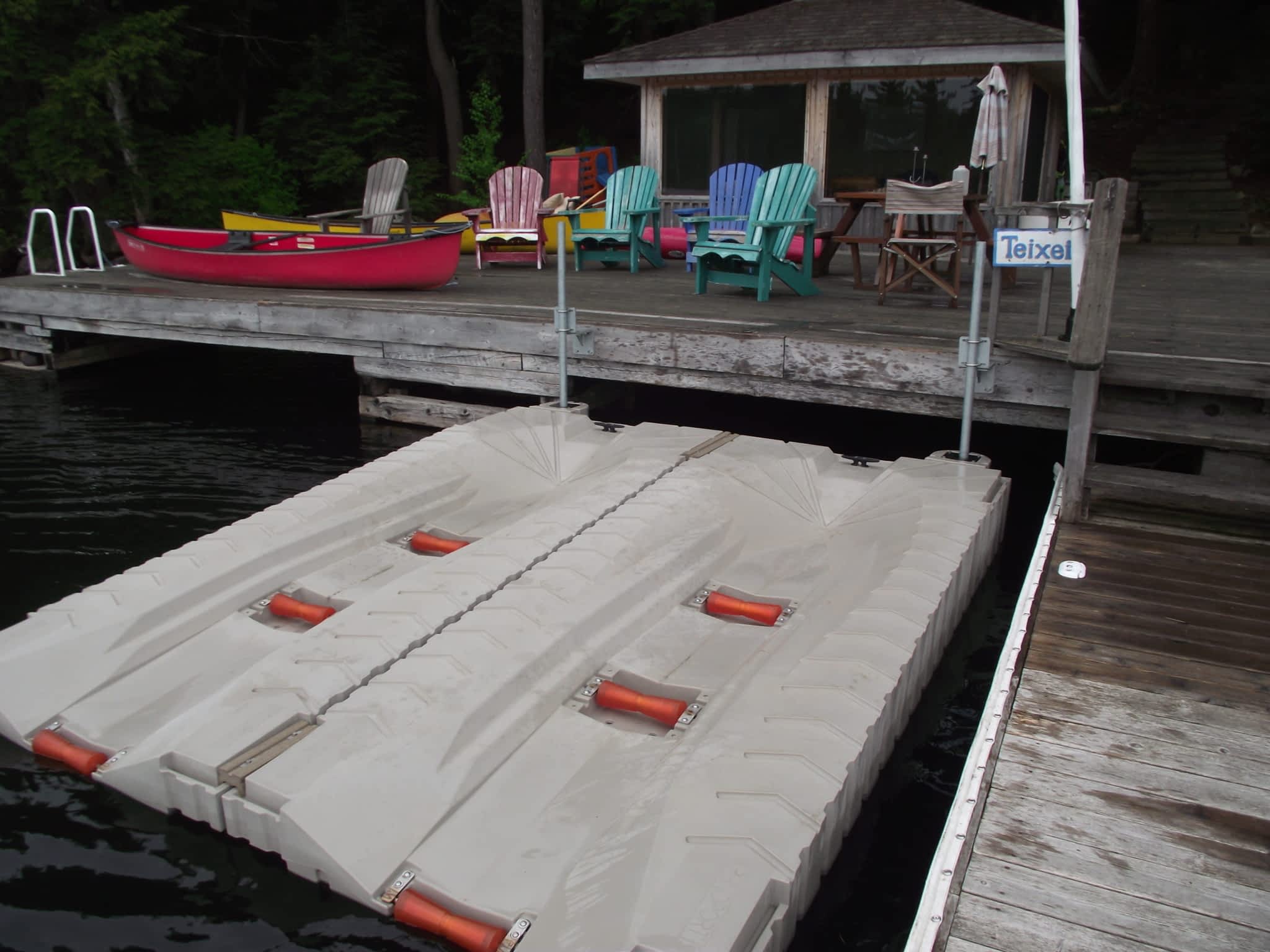 photo Innovative Docking Systems