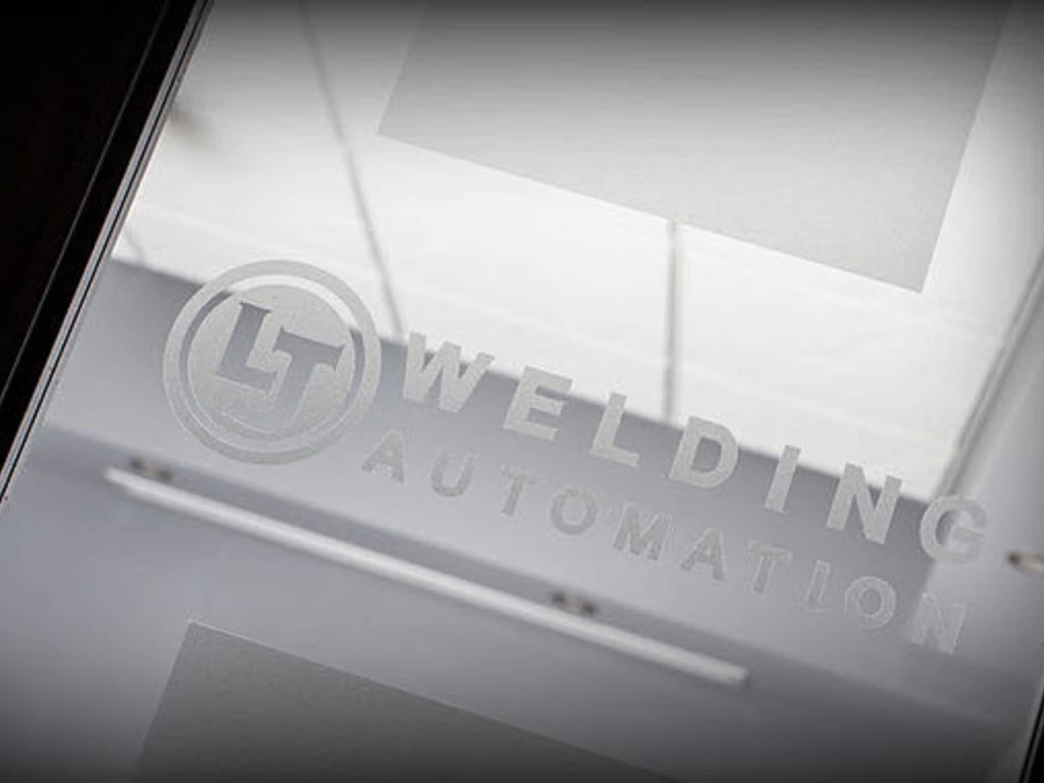 photo Veyron Projects Inc