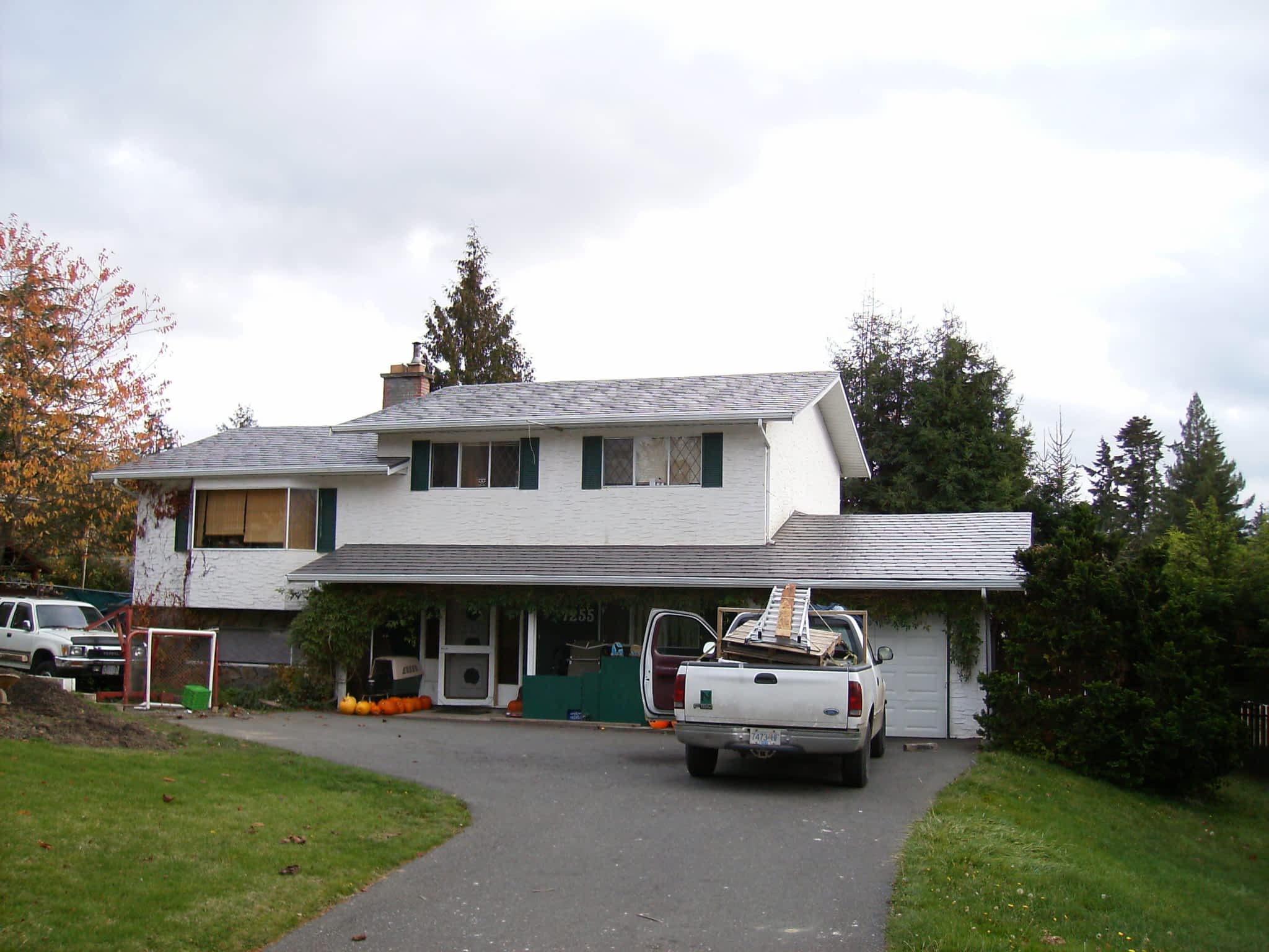 photo Canwest Roofing