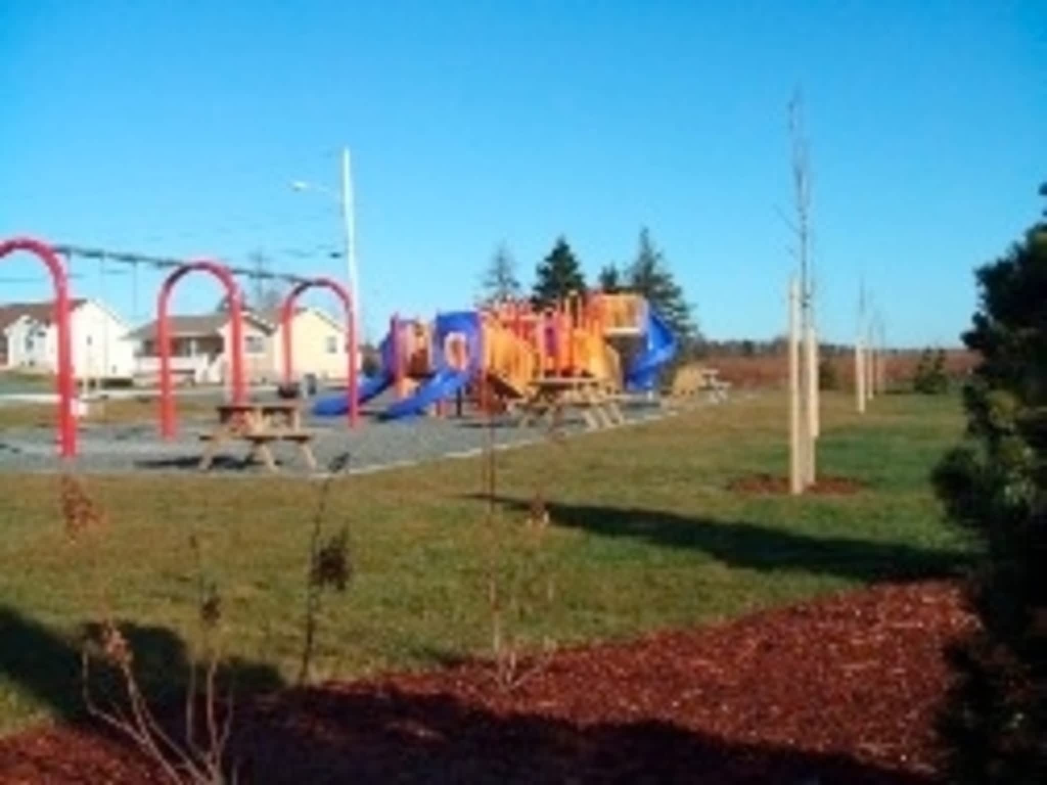 photo MacDonald Andrew Landscaping & Tree Service Ltd